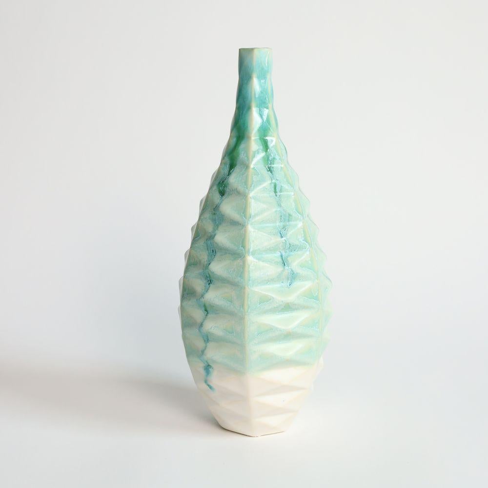 Bottle Patterned Vessel in Jade In New Condition For Sale In Brooklyn, NY