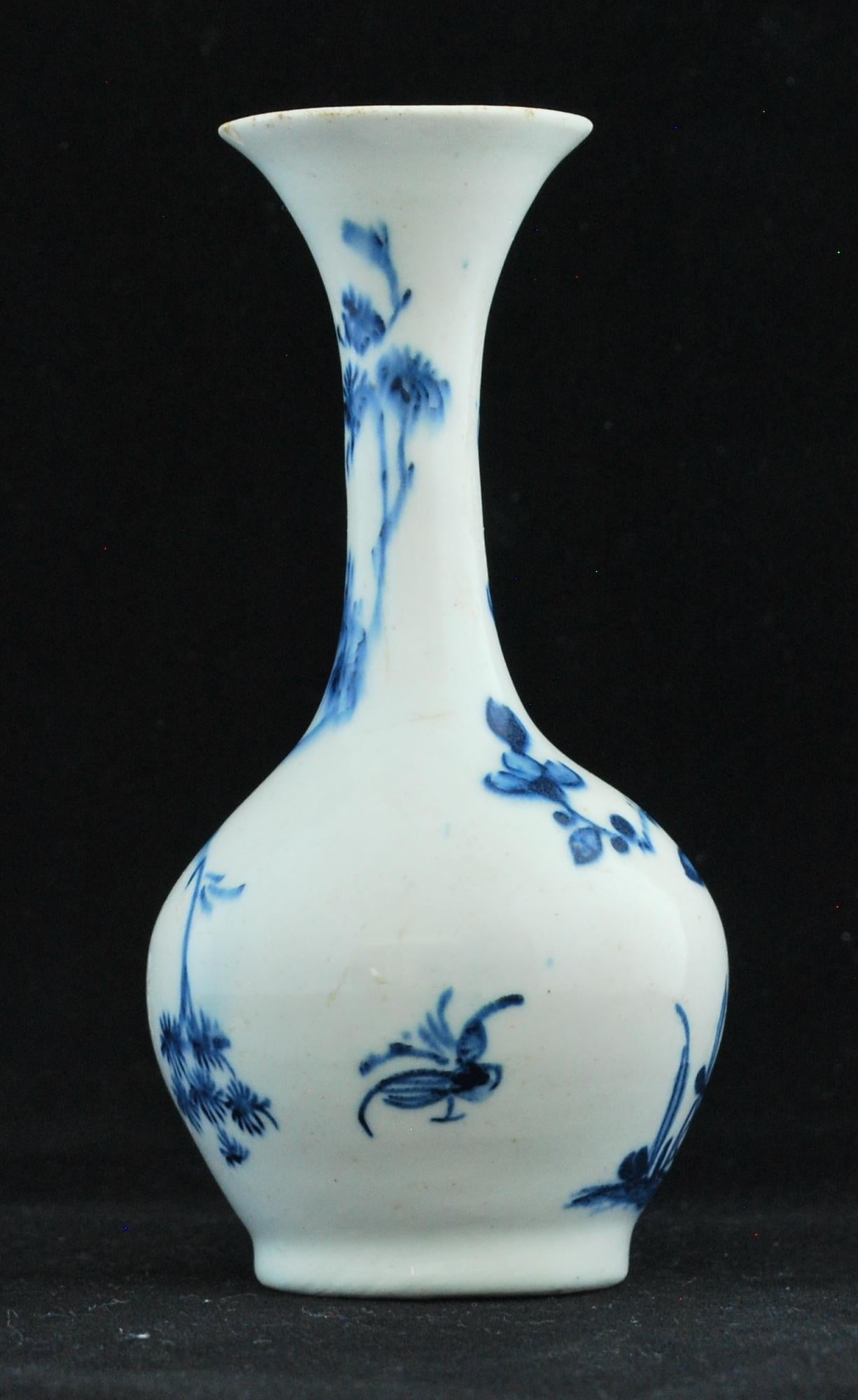 Chinoiserie Bottle Vase, Bow Porcelain Factory, circa 1747