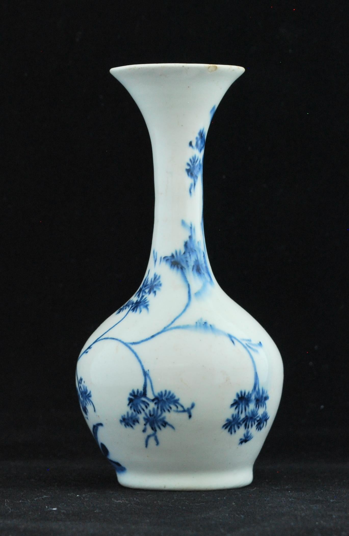 English Bottle Vase, Bow Porcelain Factory, circa 1747