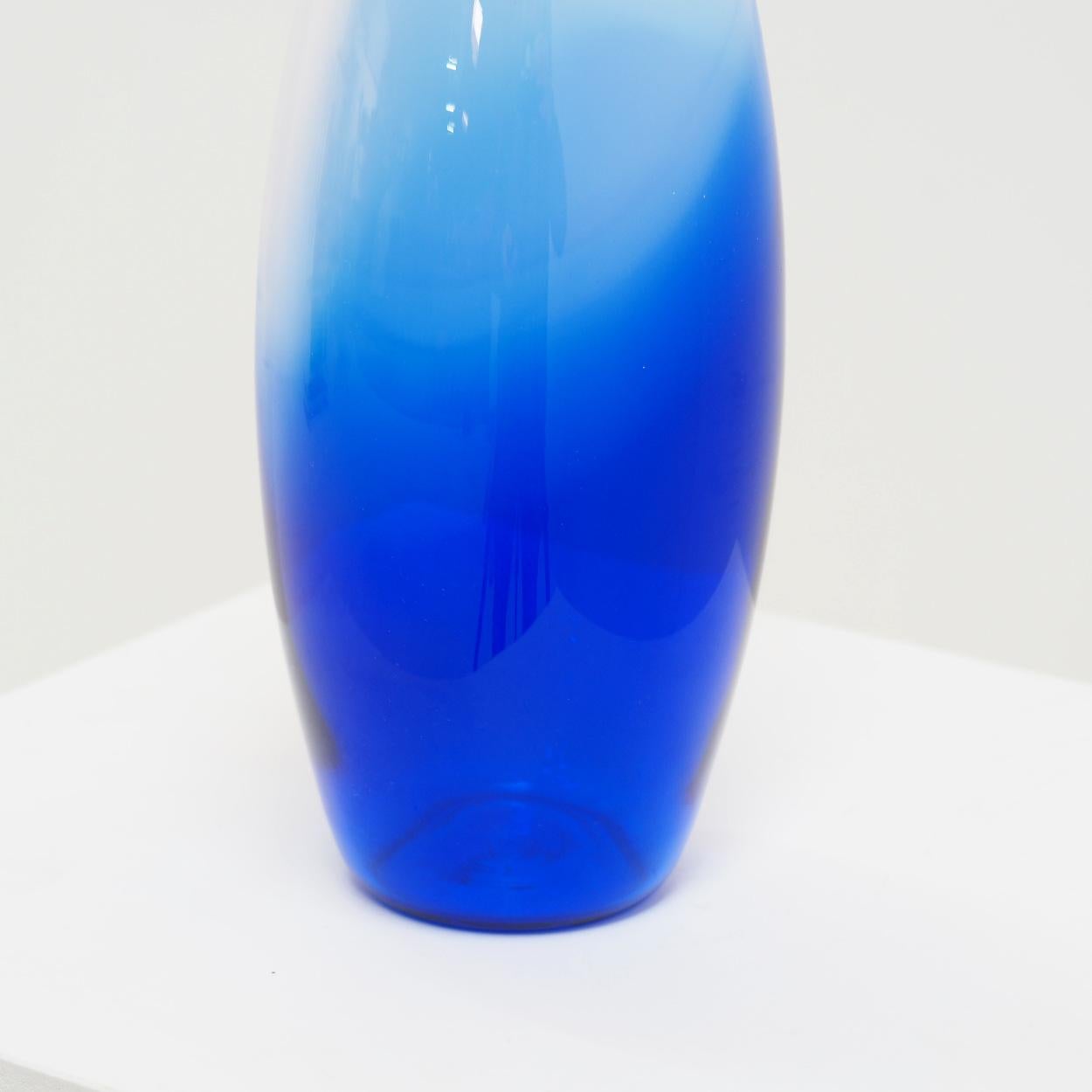 Dutch Bottle Vase Designed by Floris Meydam for ‘Glasfabriek Leerdam’ For Sale