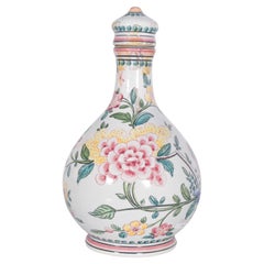Bottle with Lid in Outeiro Porcelain