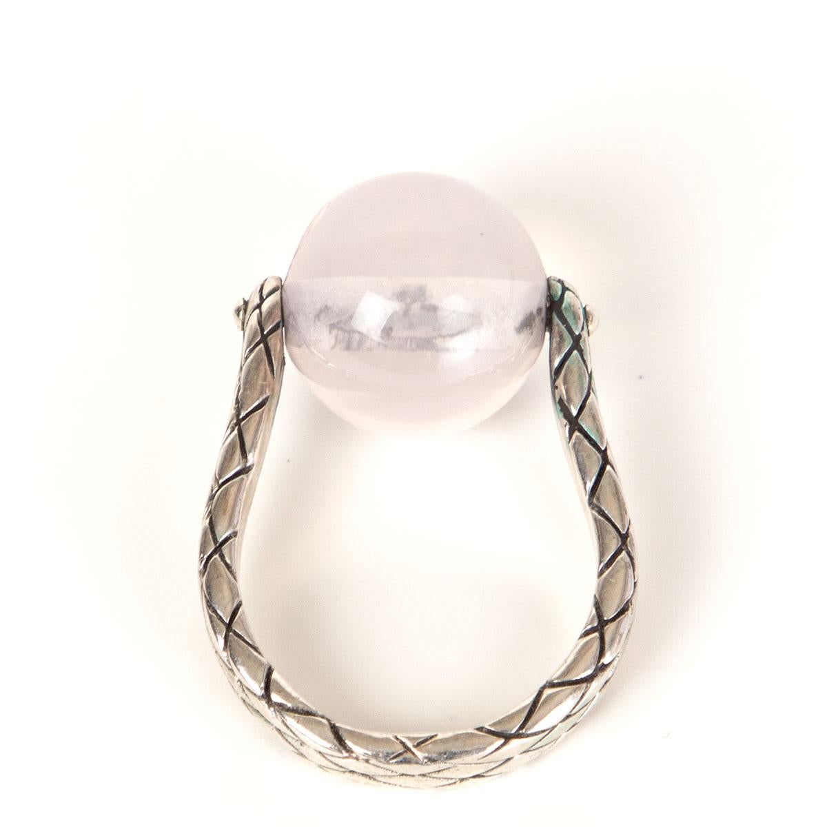 spinning ball ring