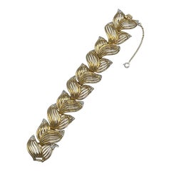 Boucher 1950s Gold Openwork Leaf Link Bracelet with Rhinestone Accents