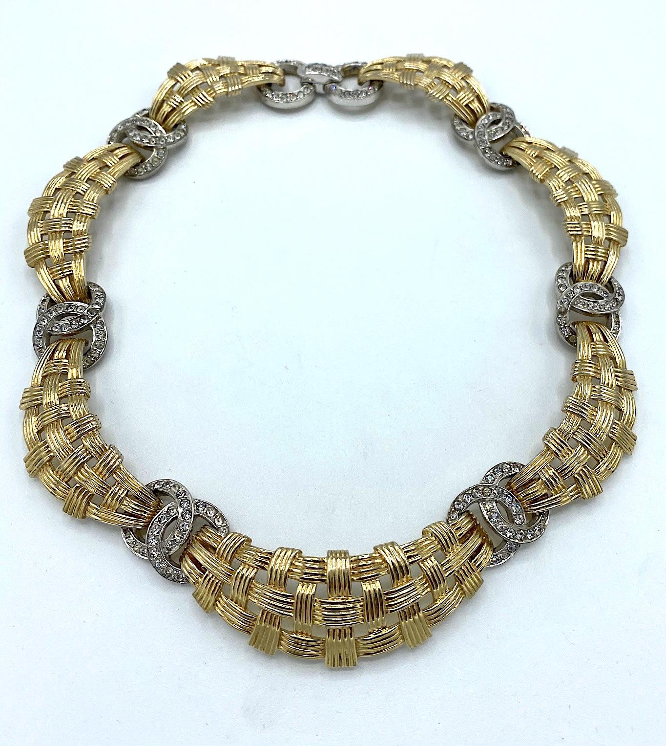 Boucher 1950s Gold & Rhinestone Accent Necklace In Good Condition In New York, NY