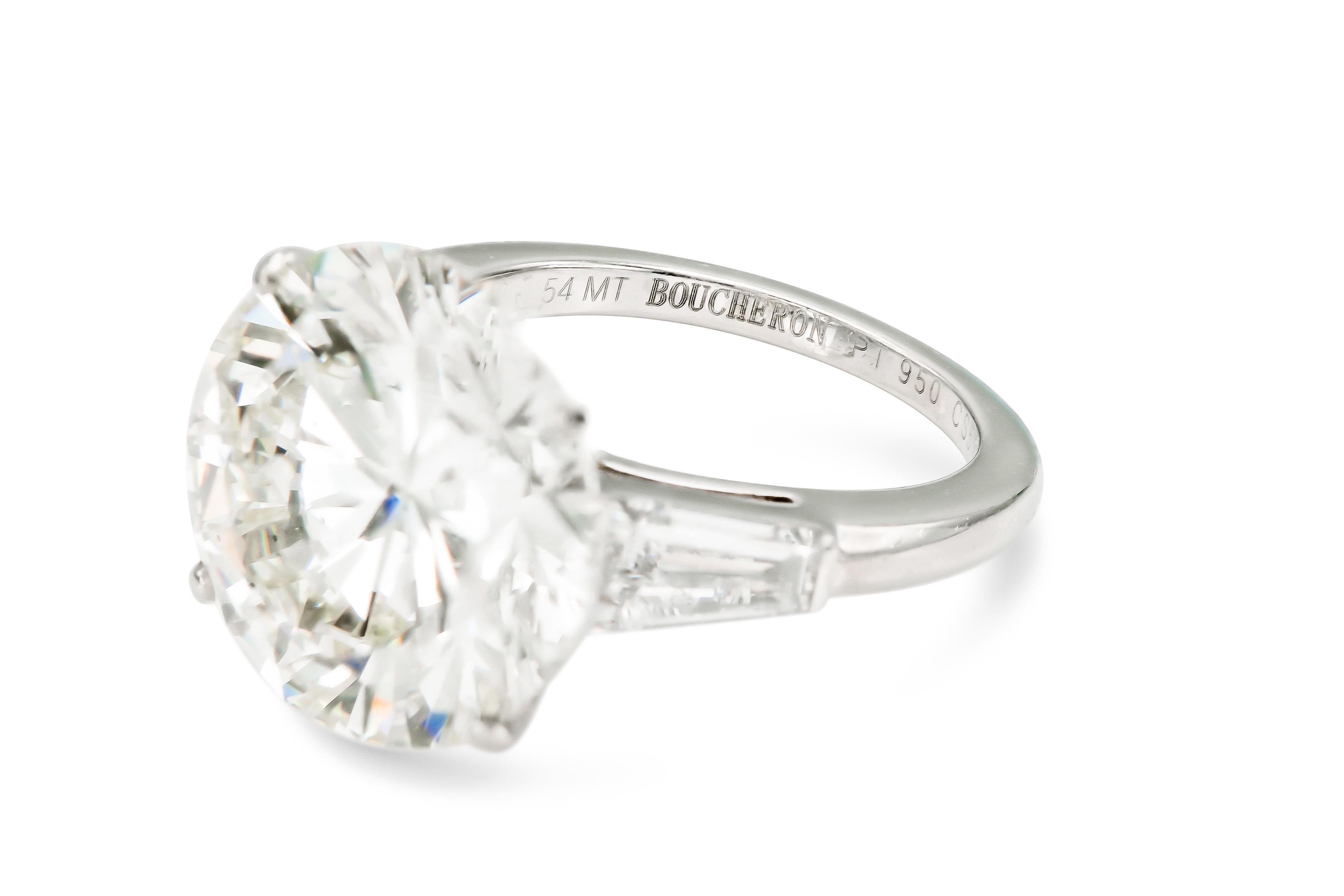Boucheron 13.48 Carat Round Brilliant Cut Diamond Engagement Ring For Sale 1