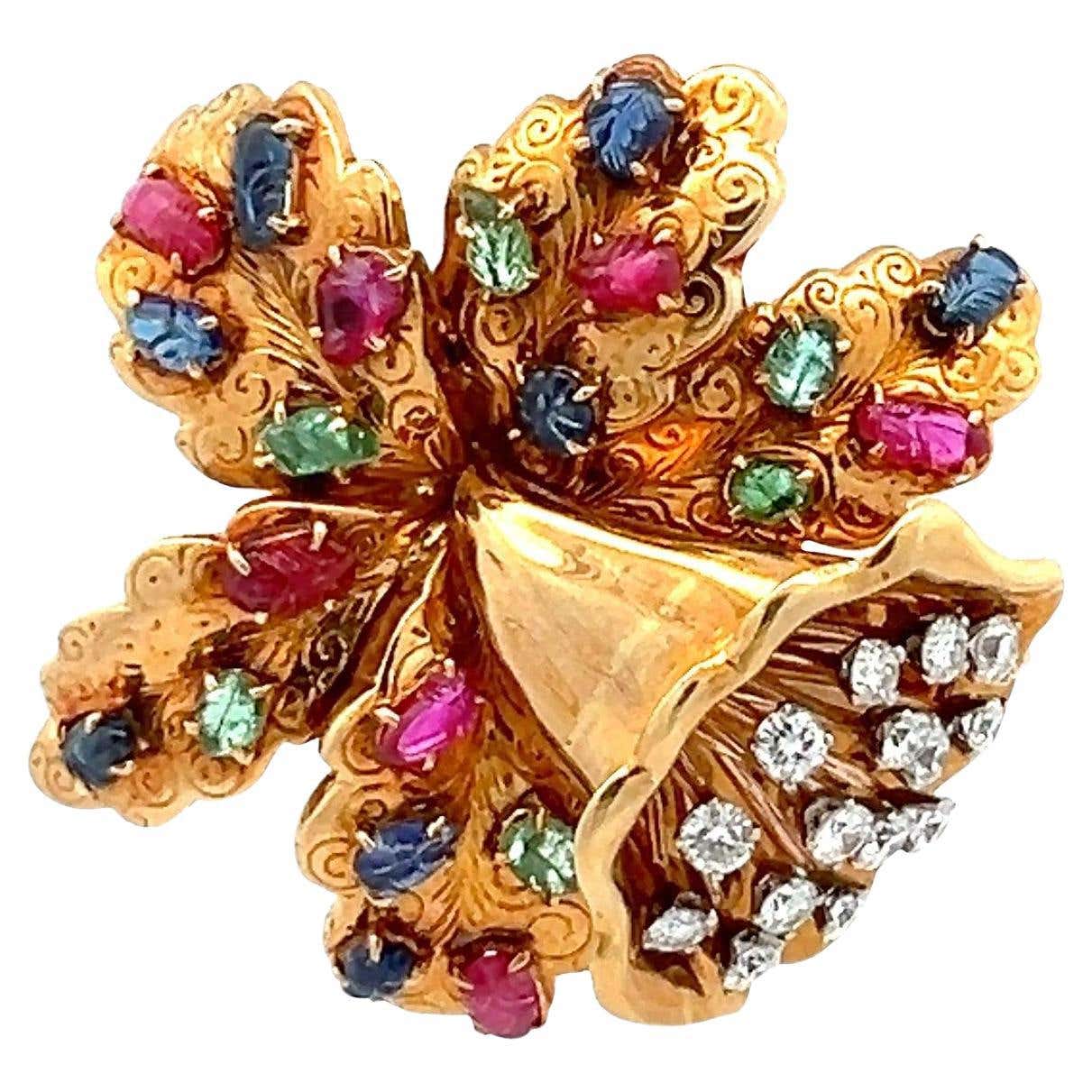 Boucheron 1.50 Carat Round Brilliant Diamond 18K Yellow Gold Double ...