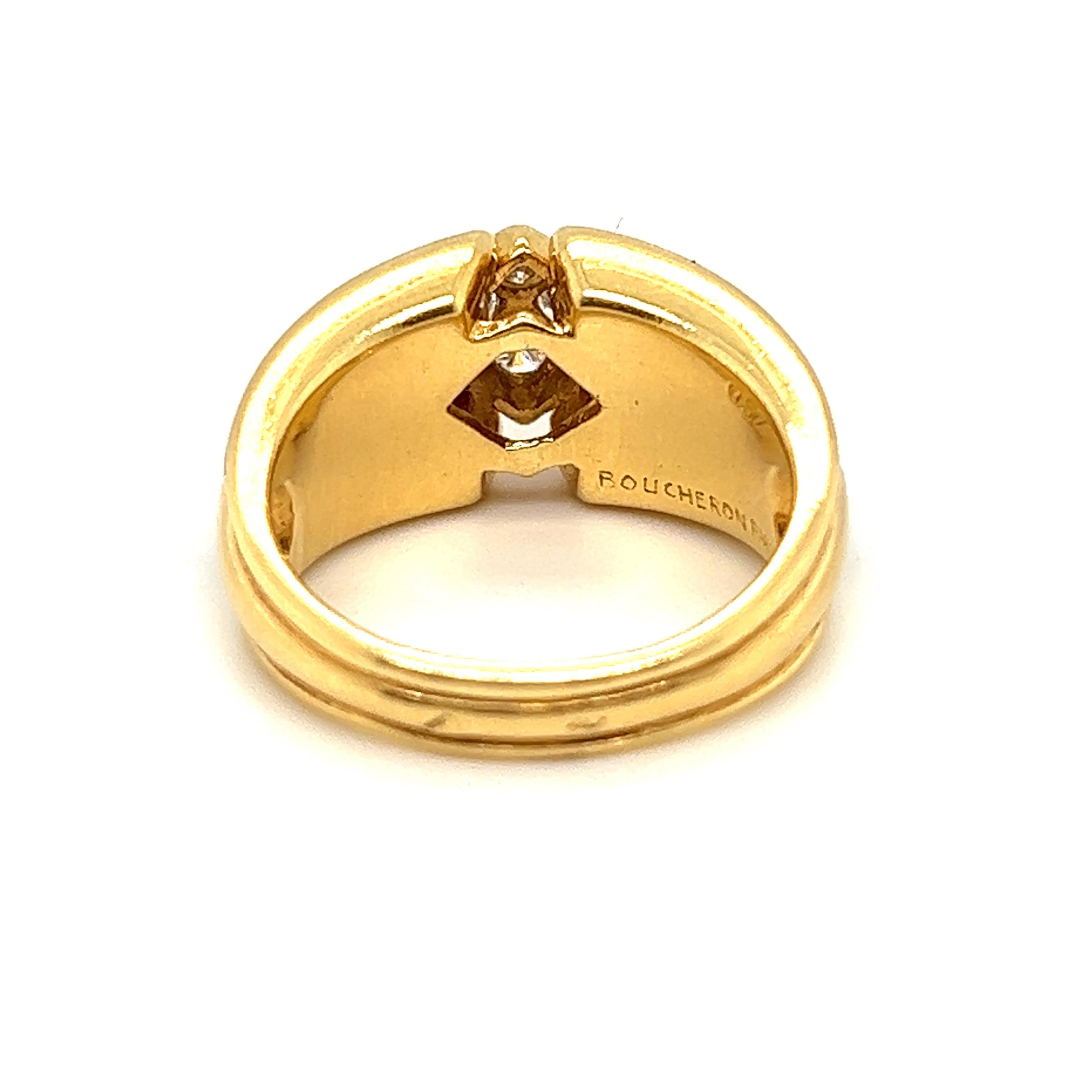 Boucheron Malachit-Ring aus 18 Karat Gelbgold mit Diamant, 1970er Jahre (Brillantschliff) im Angebot