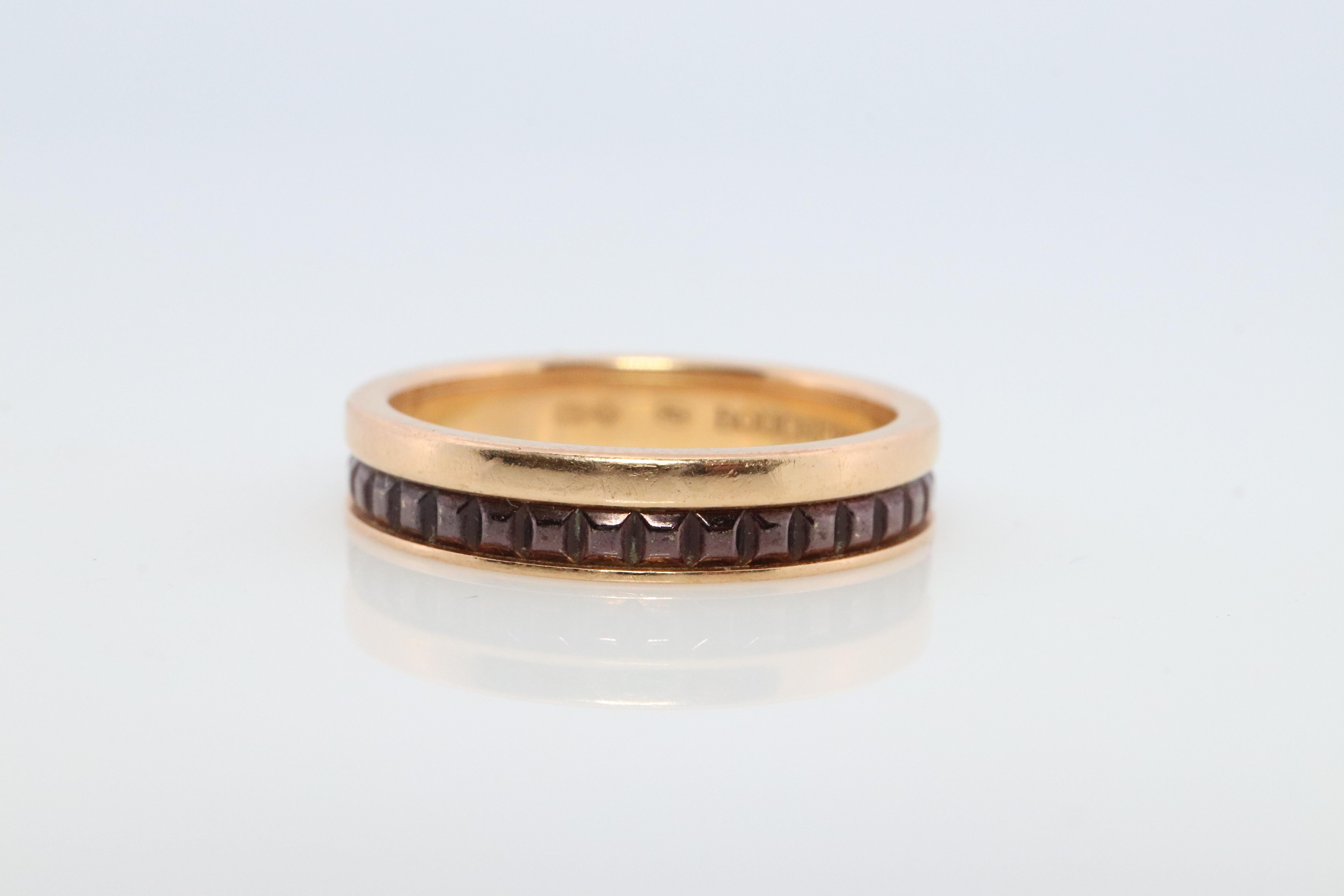 Boucheron 18k Band. Vintage 750 Boucheron Quattre Classique In Good Condition For Sale In Port Charlotte, FL