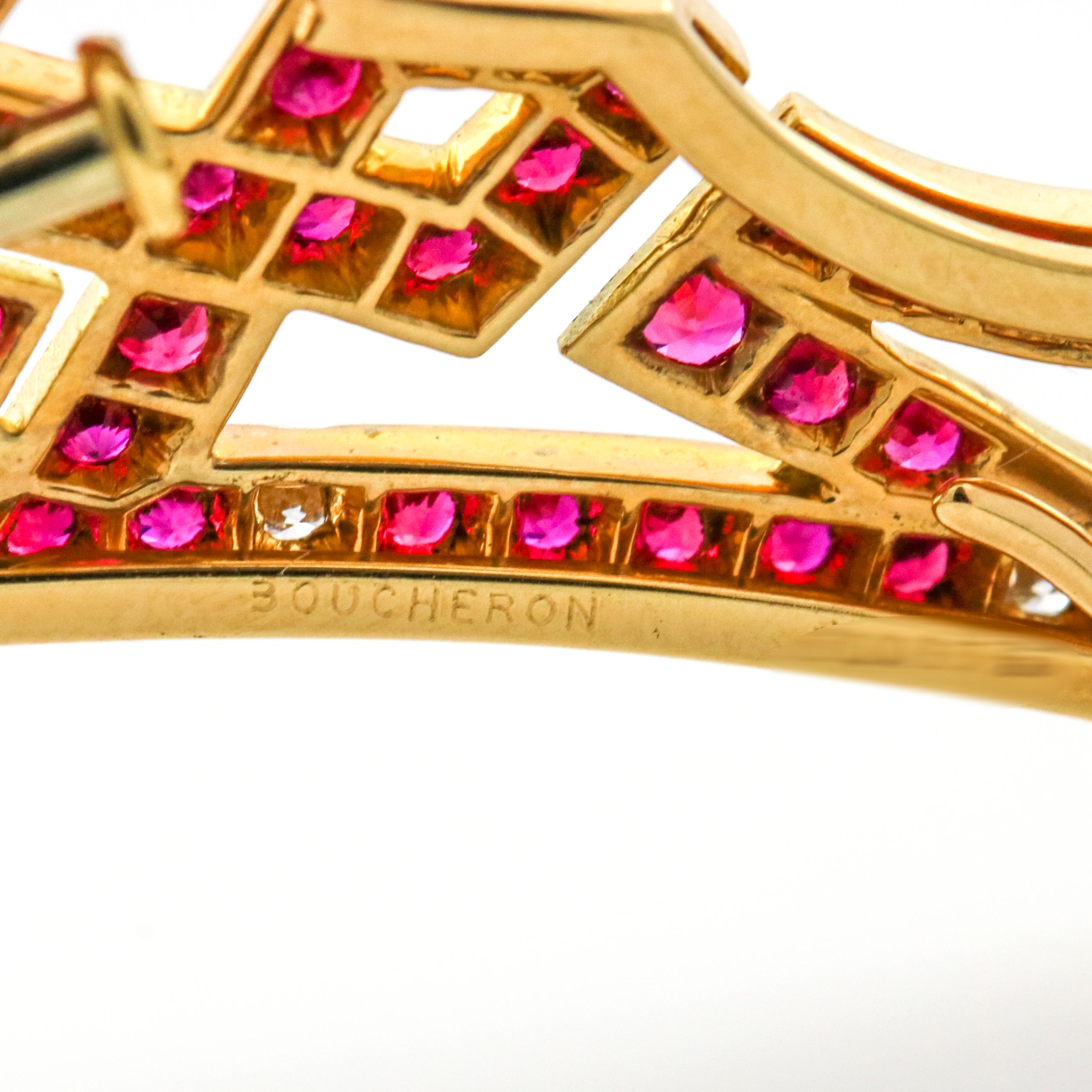 Boucheron 18 Karat Gold Eiffel Tower Ruby Diamond Brooch In Excellent Condition For Sale In Fort Lauderdale, FL