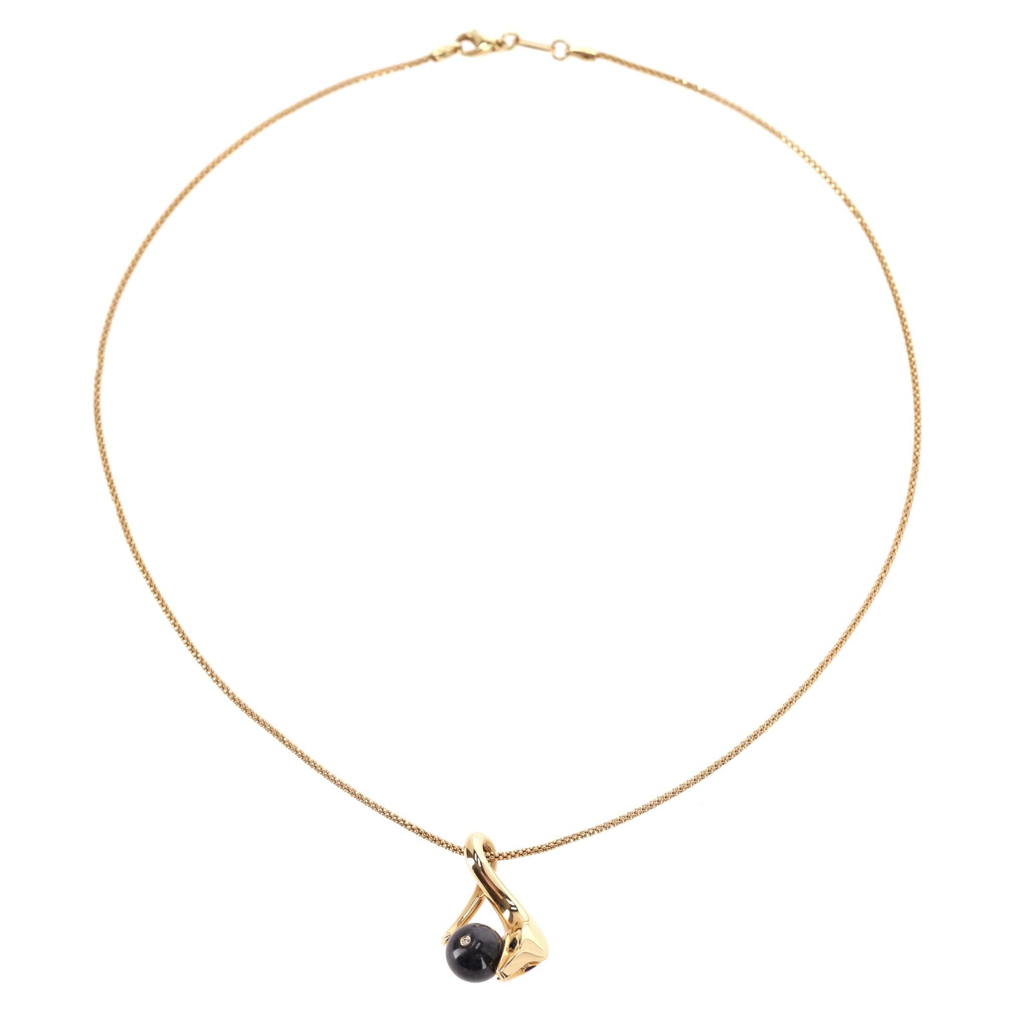 Collana Boucheron in oro 18k, giada e diamanti a forma di serpente In condizioni ottime in vendita a London, GB