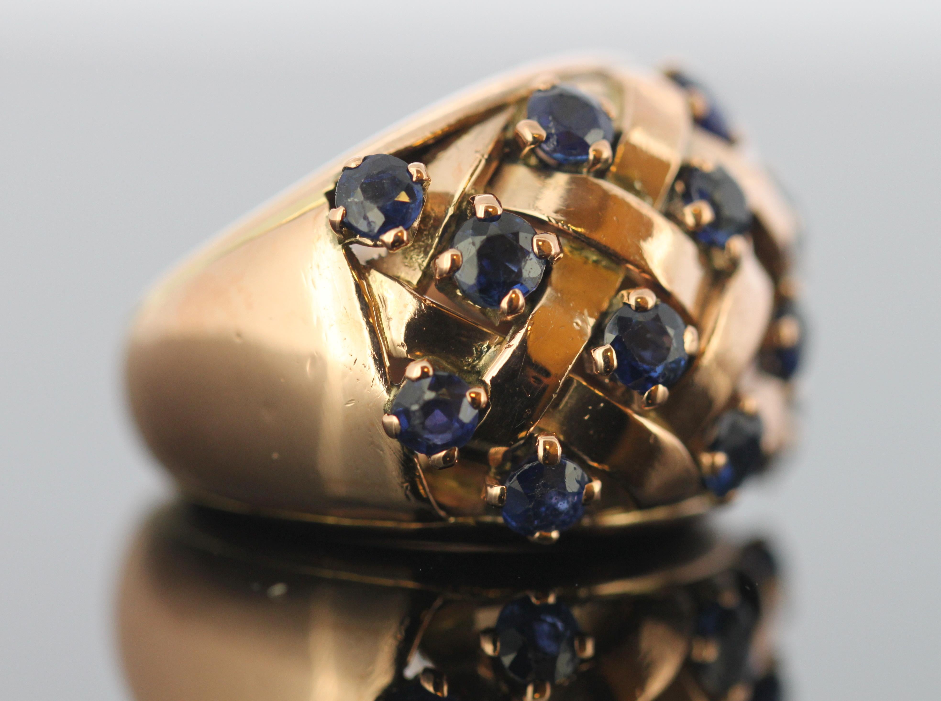 Boucheron, 18 Karat Rose Gold Ladies Ring with Blue Sapphires, 1970s 5