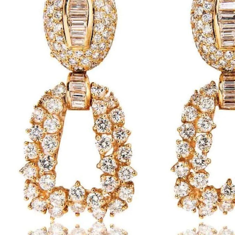 Retro Boucheron 18K Yellow Gold and Diamond Day and Night Earrings For Sale