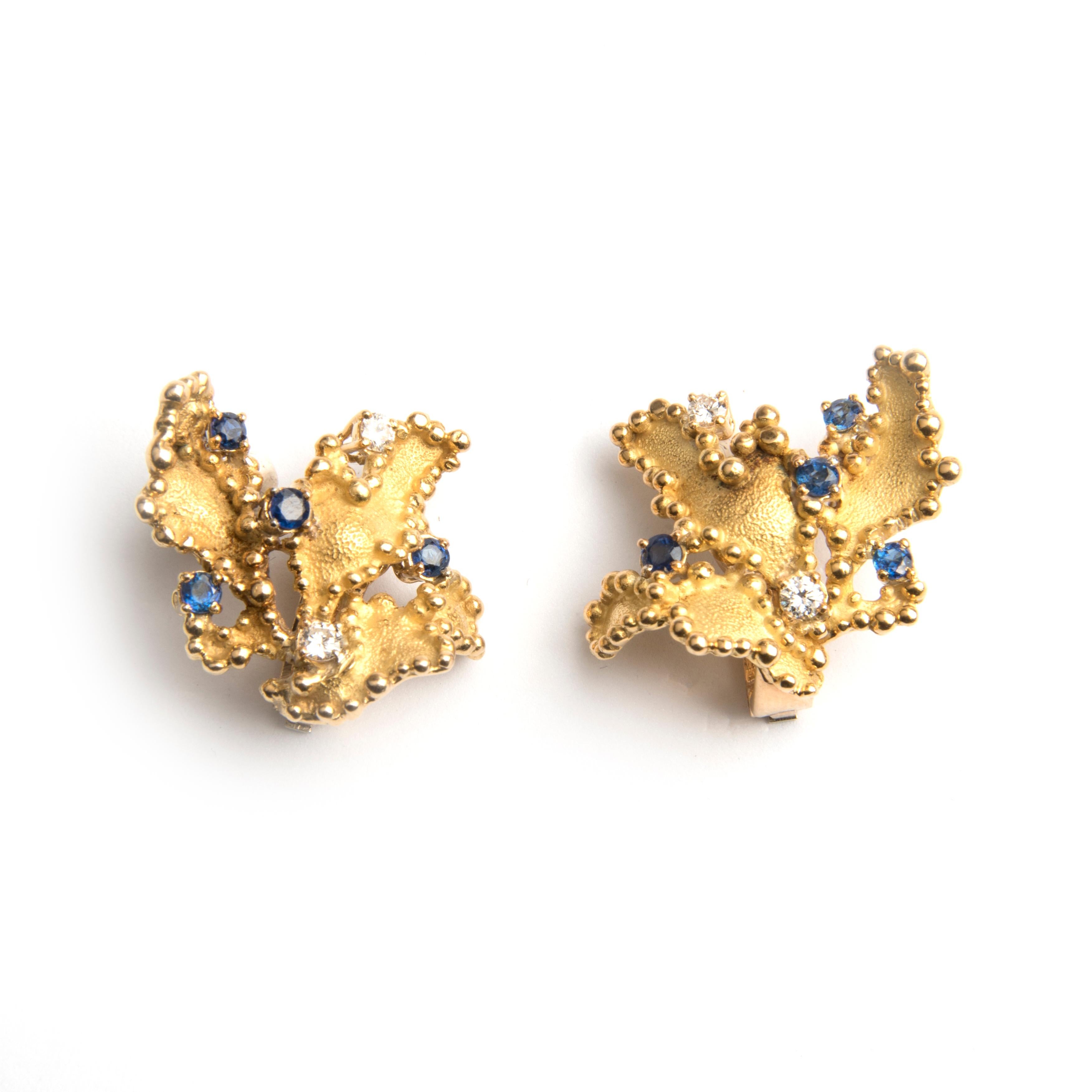 Boucheron 18k Yellow Gold Blue Sapphire and Diamond Leaf Earrings For Sale 3