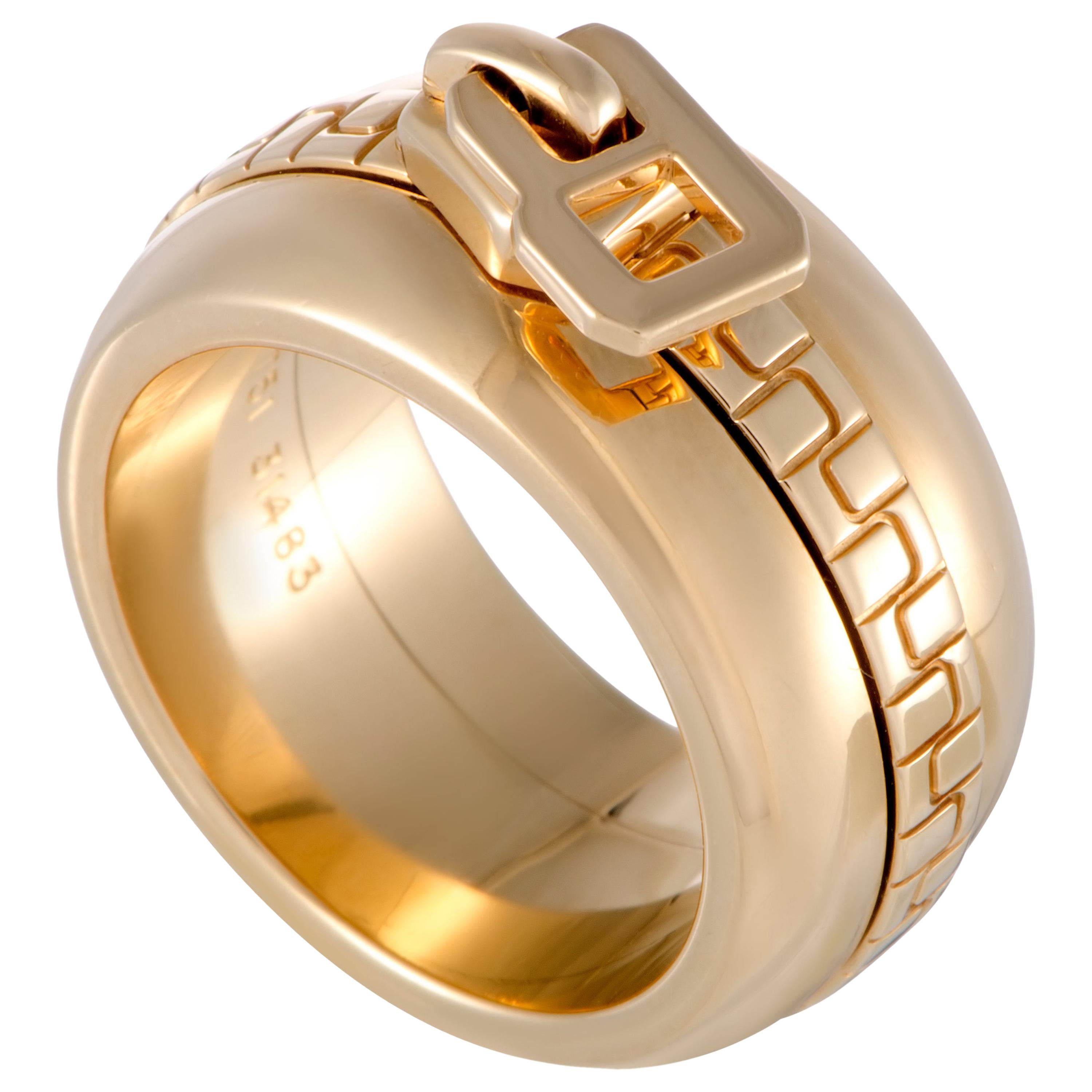 Boucheron 18 Karat Yellow Gold Zipper Band Ring