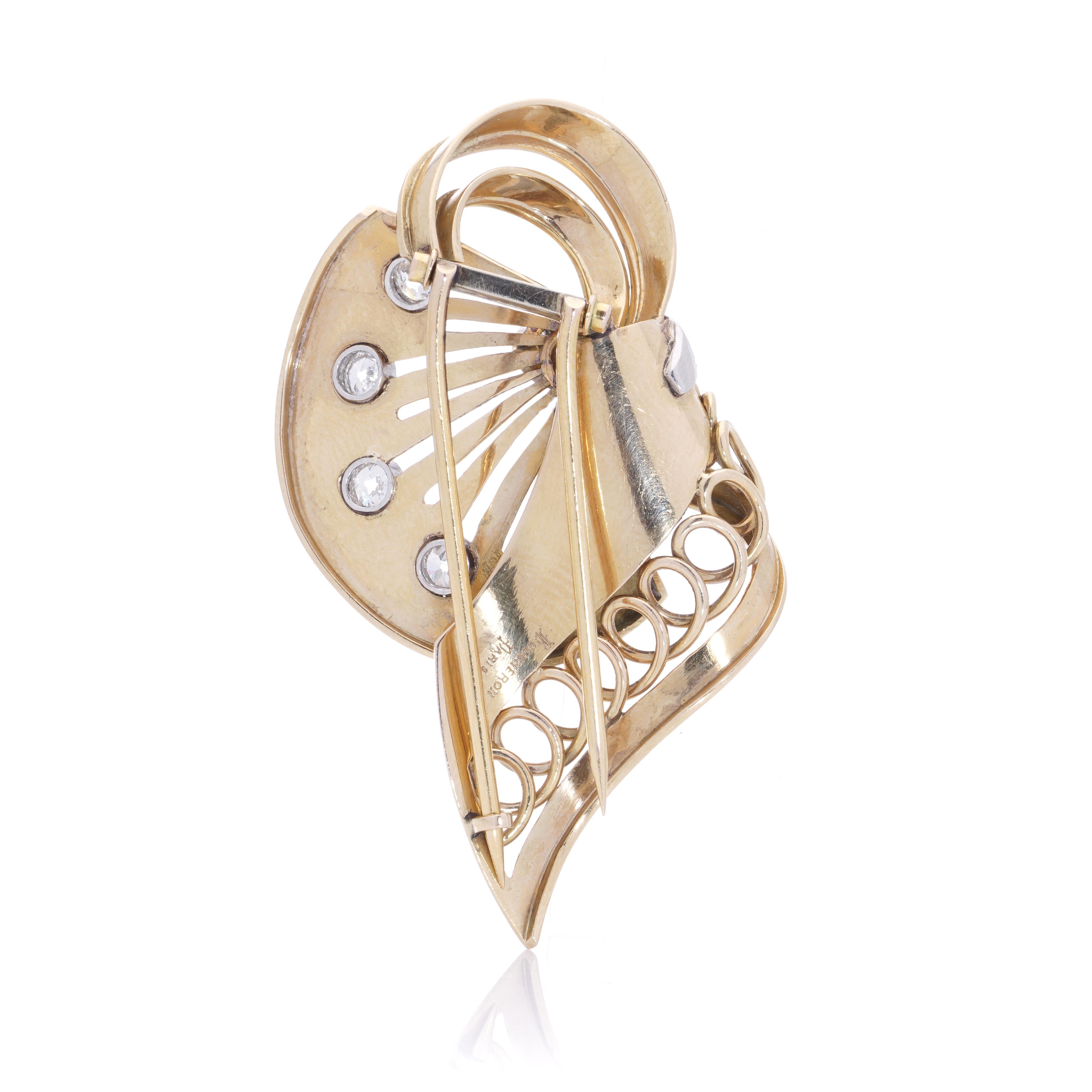 Boucheron 18kt. yellow gold and platinum retro brooch In Good Condition For Sale In Braintree, GB