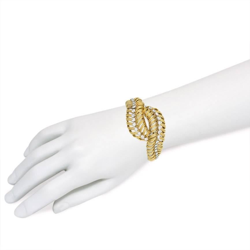Women's or Men's Boucheron 1950s Gold and Diamond Plume Design Bracelet