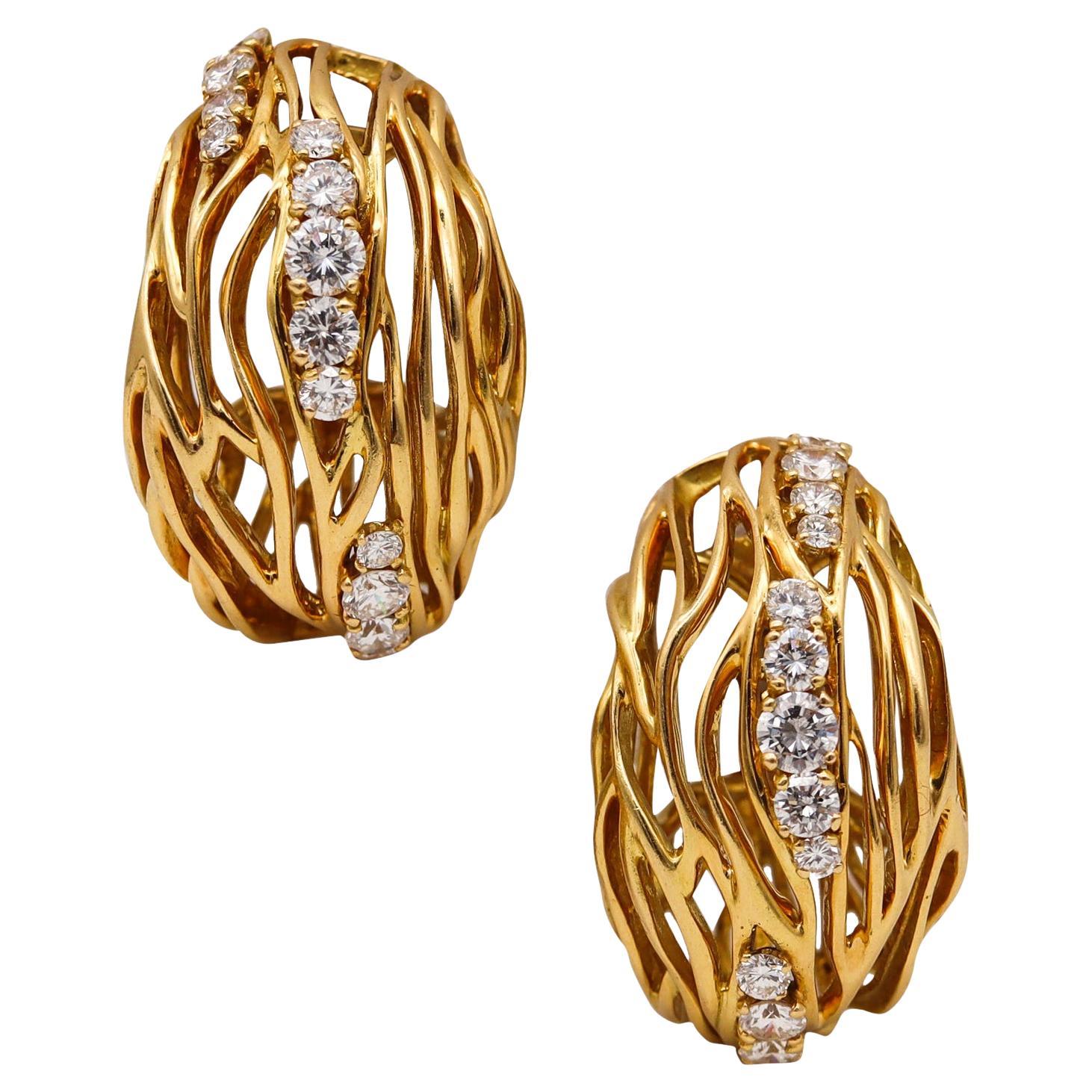 Boucheron 1970 Paris Andre Vassort Hoop Earrings 18Kt Gold with 3.26 Ct Diamonds