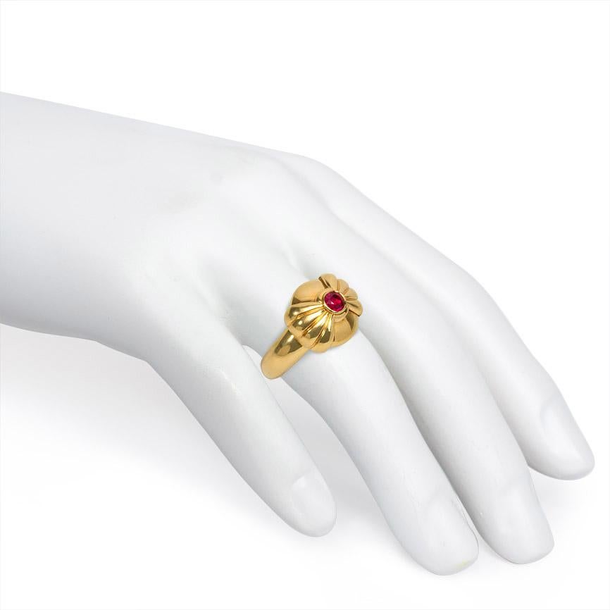 Women's or Men's Boucheron 1970s Gold, Diamond, and Ruby Ring with Rotating Top