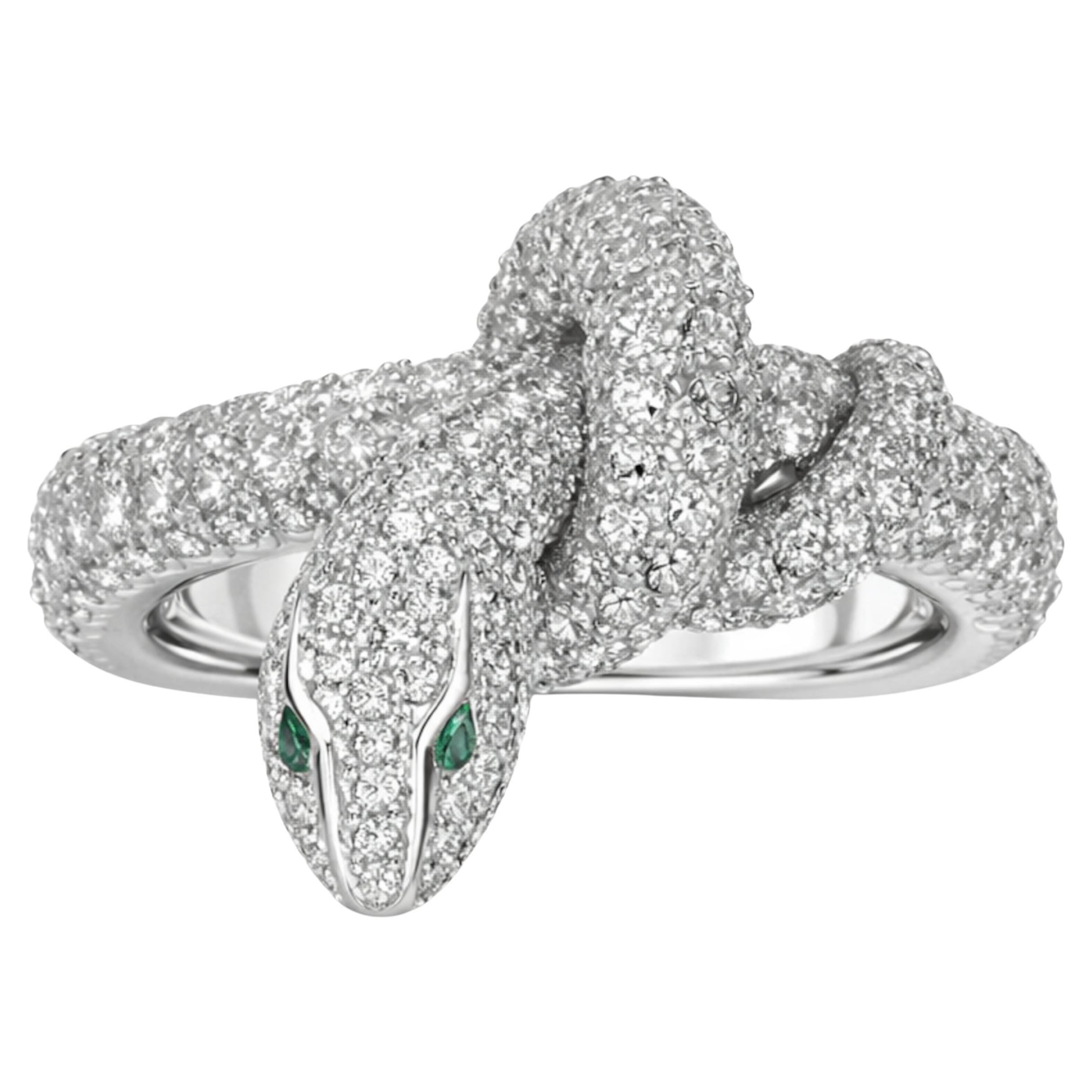 Boucheron 5,40 kt. mit Diamant Cabochon Smaragd Ring im Angebot