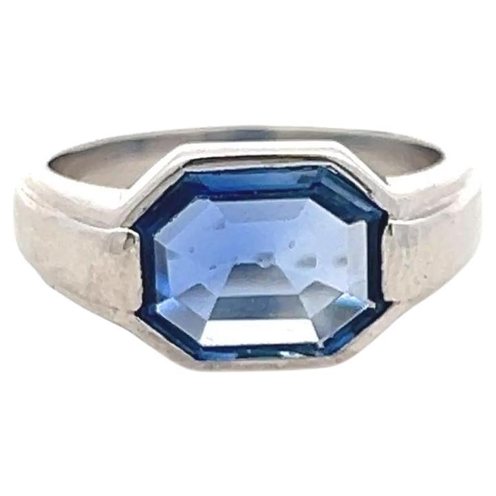 Boucheron 9.5-7.8MM HEXA Sapphire 18 Karat White Gold Gems Stone Ring For Sale