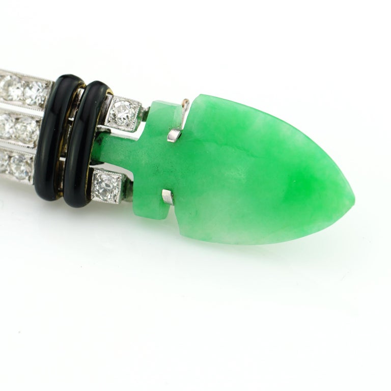 Boucheron Art Deco Platinum Brooch with Natural Jade, Onyx and Diamonds For Sale 5