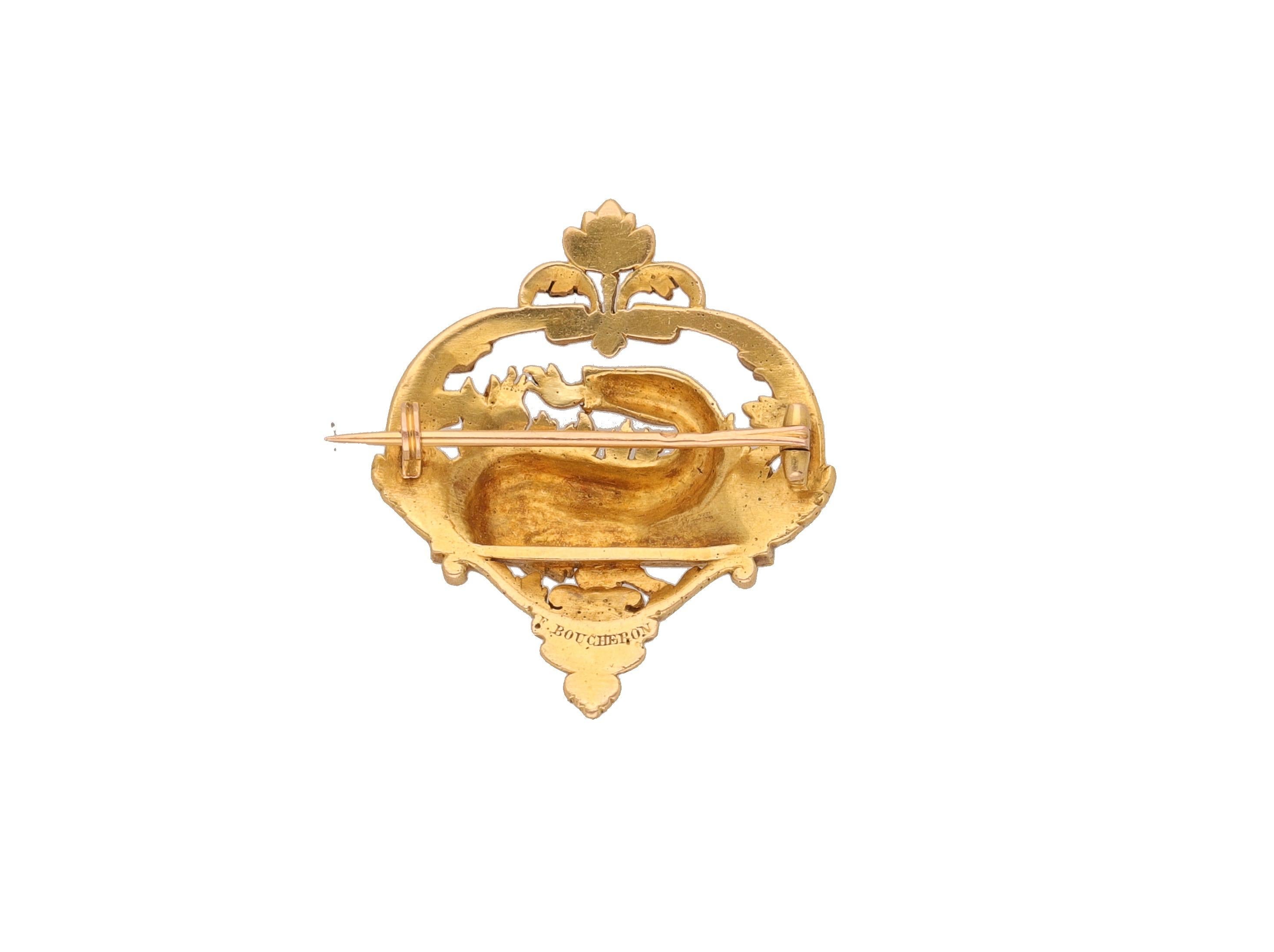 18 Kt. yellow gold brooch signed by Boucheron.
This brooch is 1930 ca.
The brooch symbolizes a dragon and is hand made.
