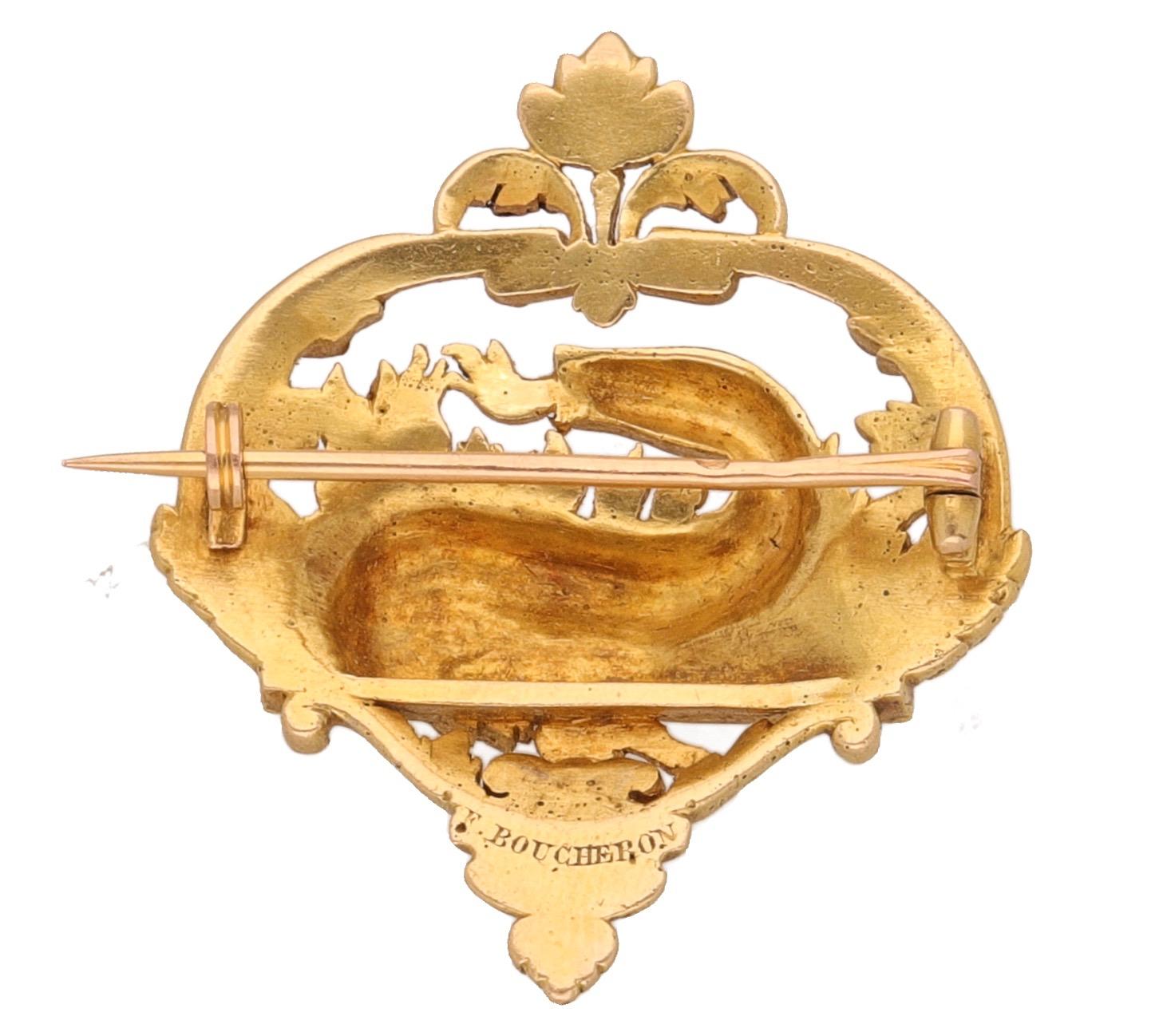 Boucheron Art Nouveau 18 Karat, Yellow Gold Animal Brooch 2