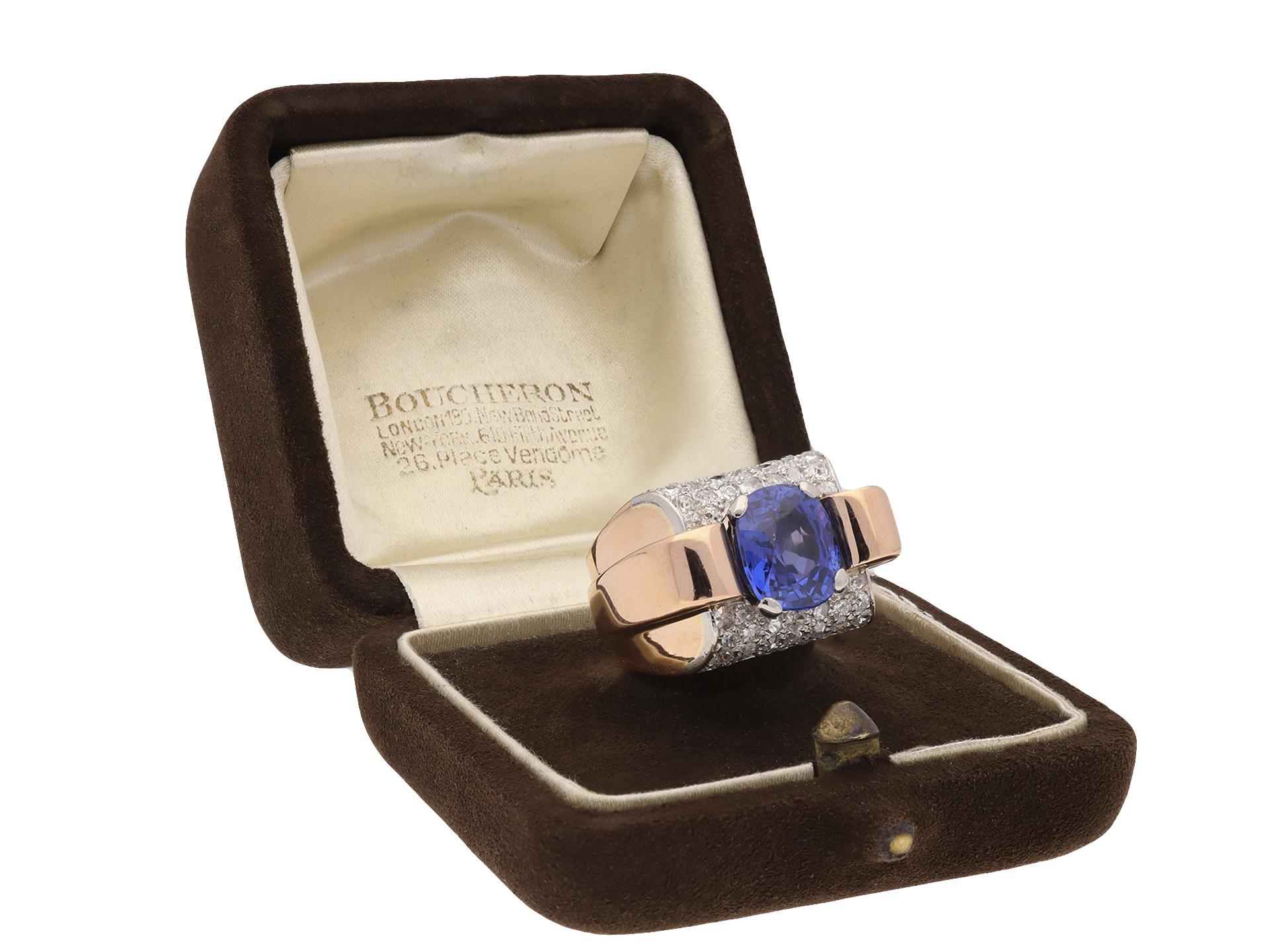 Boucheron Ceylon Sapphire and Diamond Cocktail Ring, French, circa 1940 For Sale 2