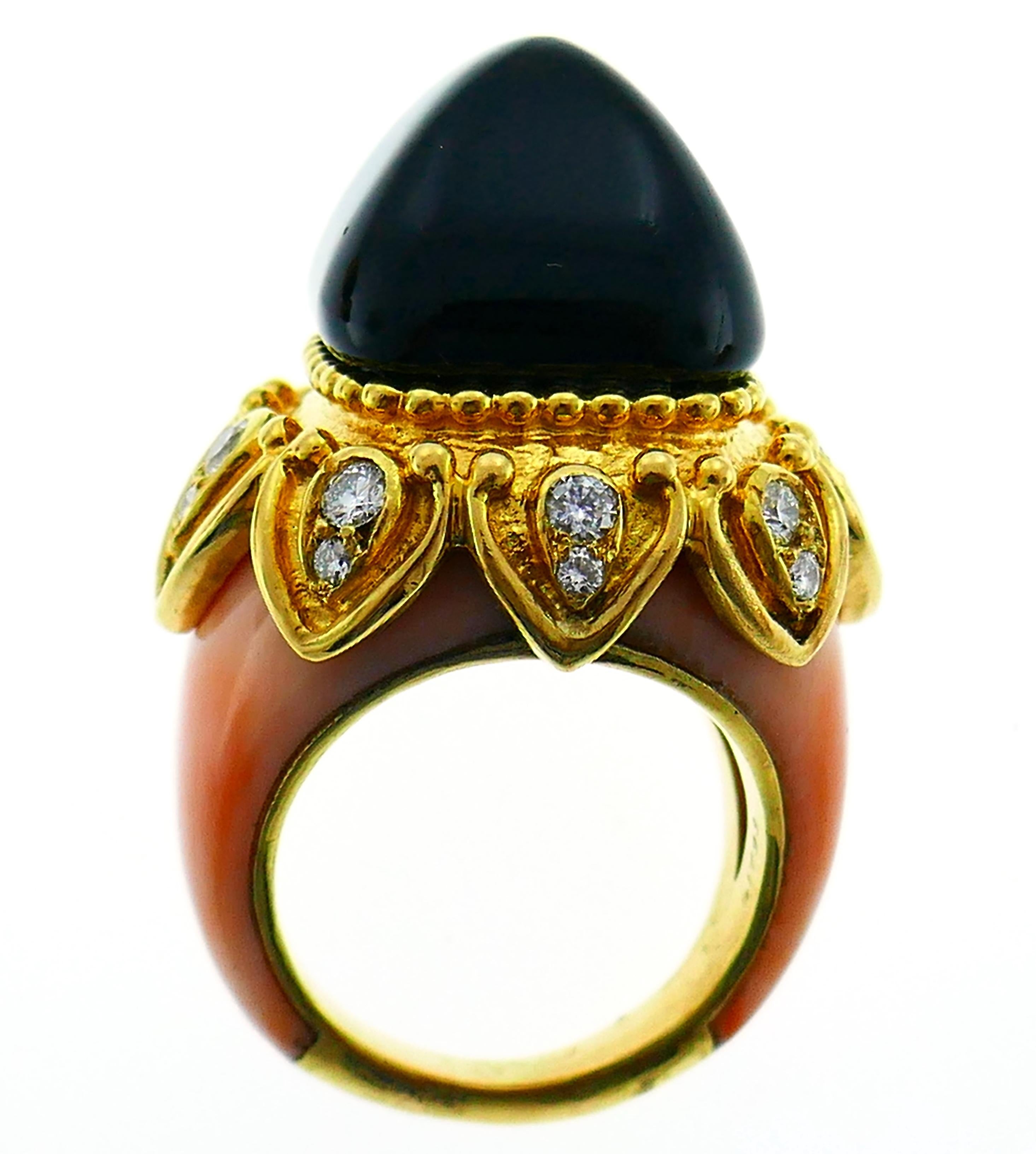 Boucheron Coral Gold Bangle Bracelet Ring Earrings Set, 1970s 6
