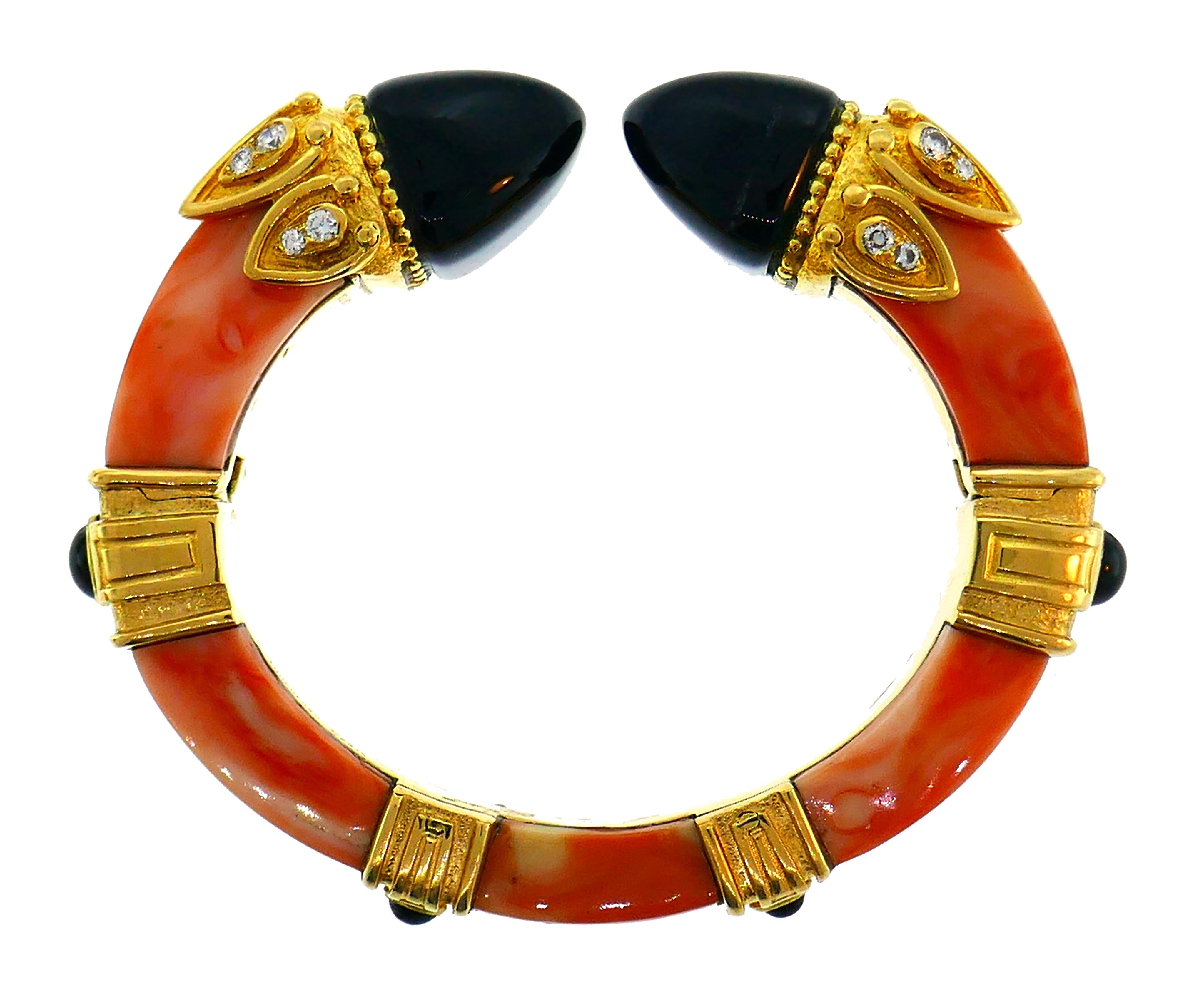 Boucheron Coral Gold Bangle Bracelet Ring Earrings Set, 1970s In Good Condition In Beverly Hills, CA