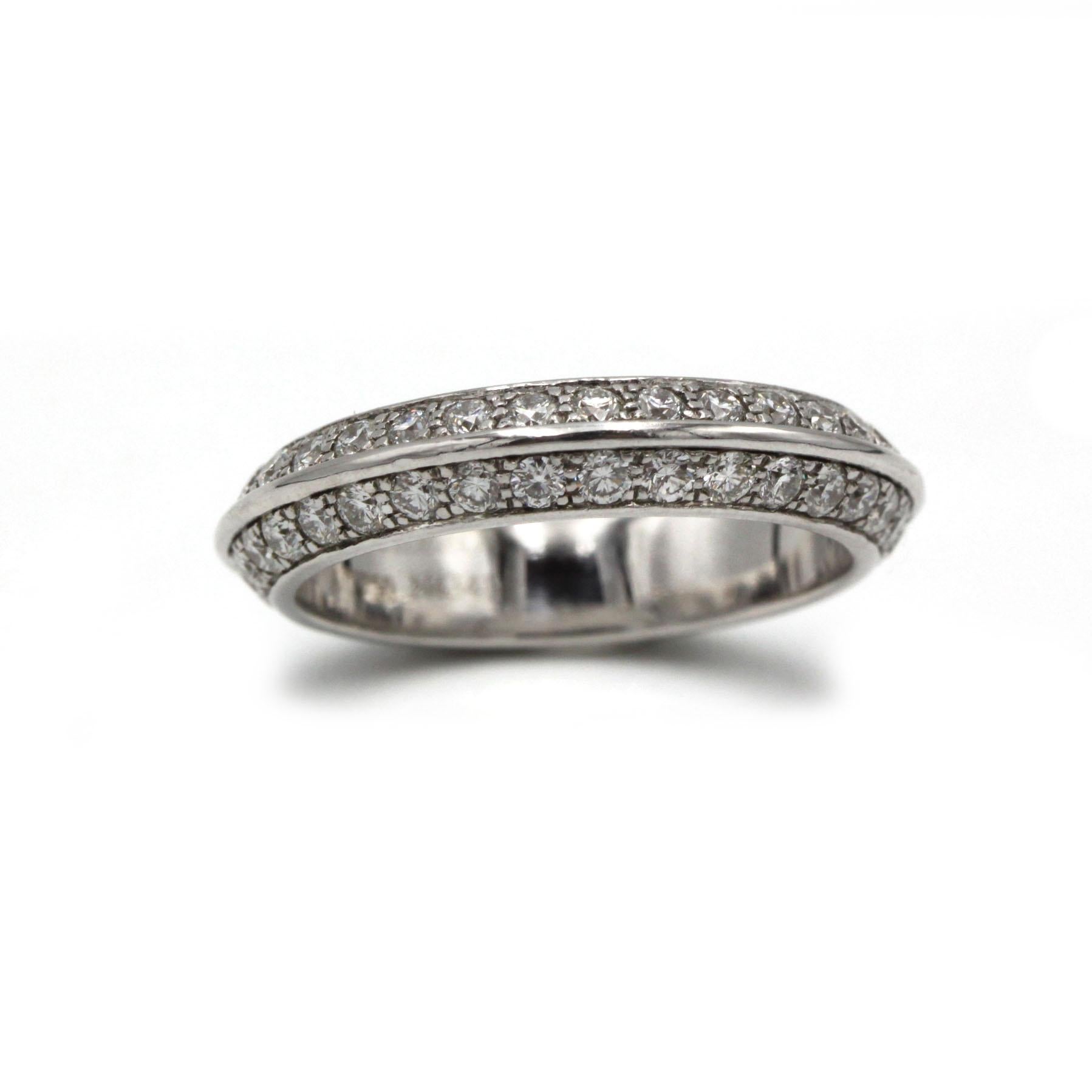 Boucheron Diamond Double Band Ring, Signed & Numbered, 18K White Gold in vendita 1