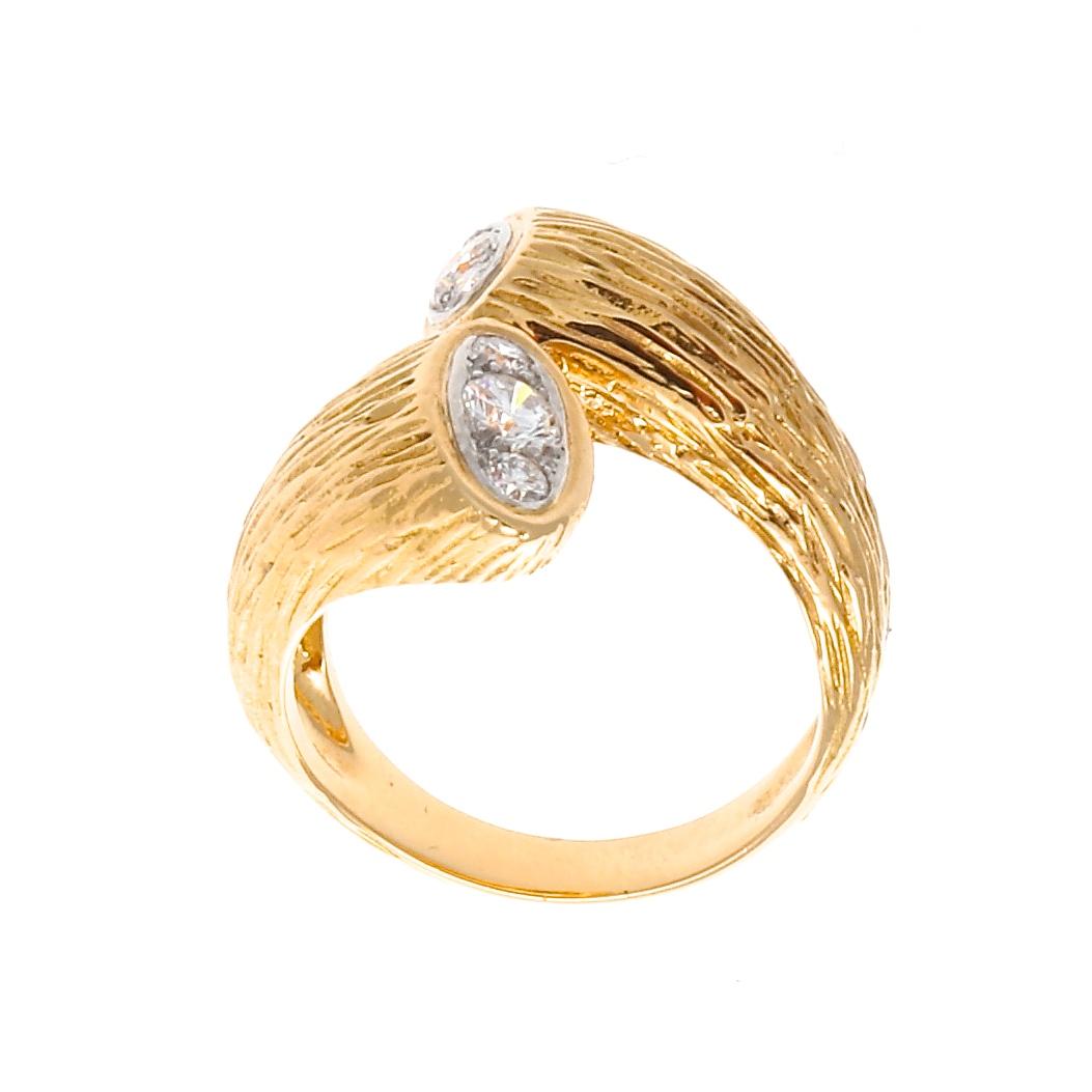 Boucheron Diamond Gold Bypass Ring In Excellent Condition In Beverly Hills, CA