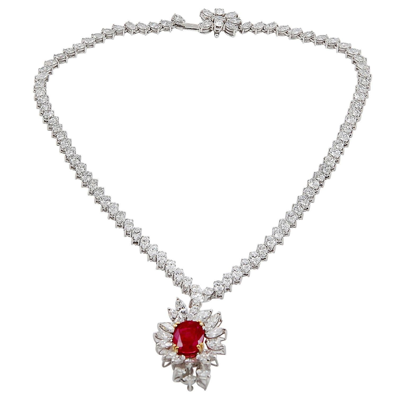 Boucheron Paris Vintage 5.27 Carats Ruby Diamond Necklace