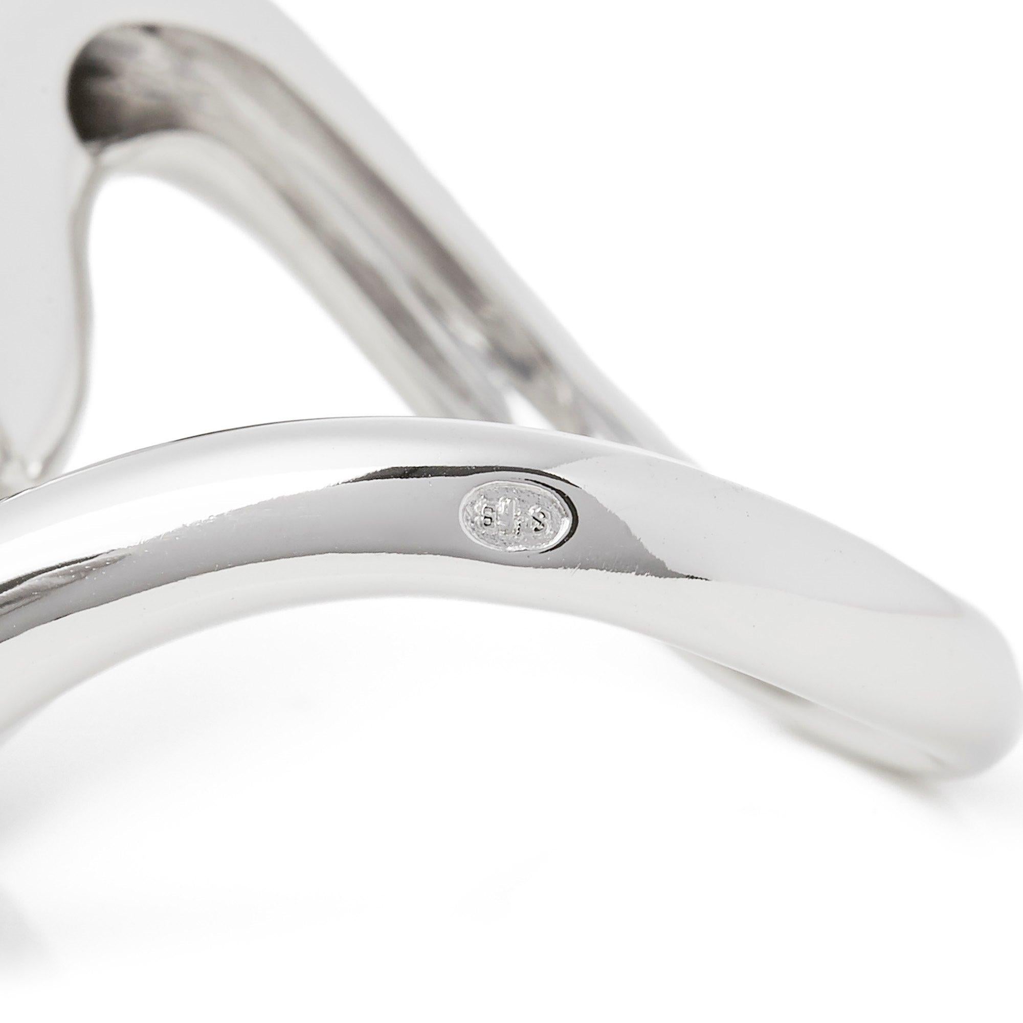 Donna Anello Boucheron con diamanti incastonati in oro bianco 18 ct con design a serpente in vendita
