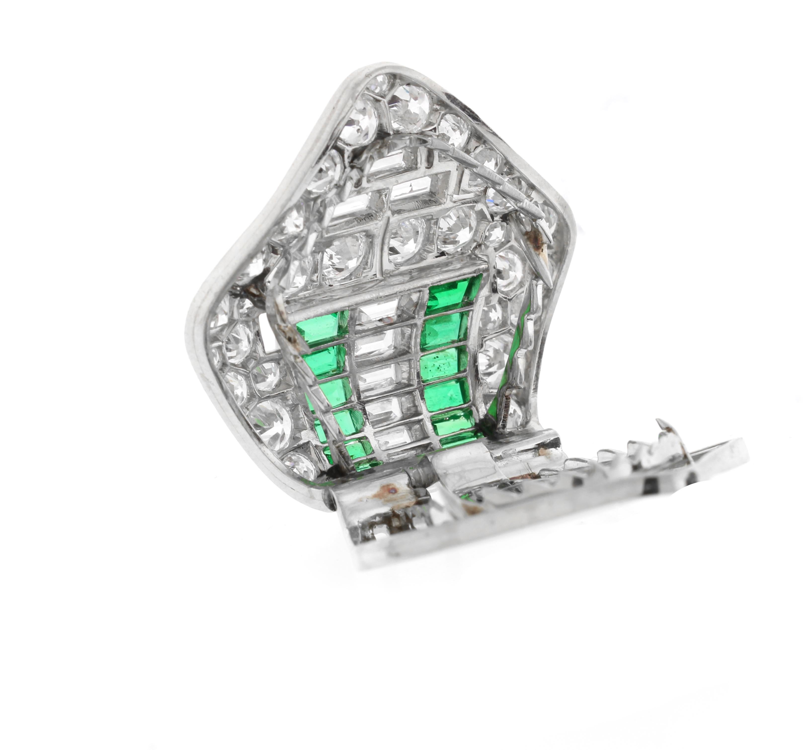 Boucheron Emerald and Diamond Art Deco Clip Brooch 1