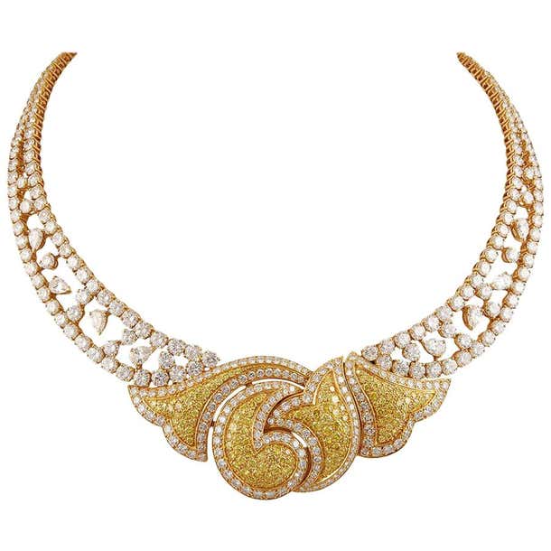 Boucheron Fancy Yellow and White Diamond Yellow Gold Necklace For Sale ...