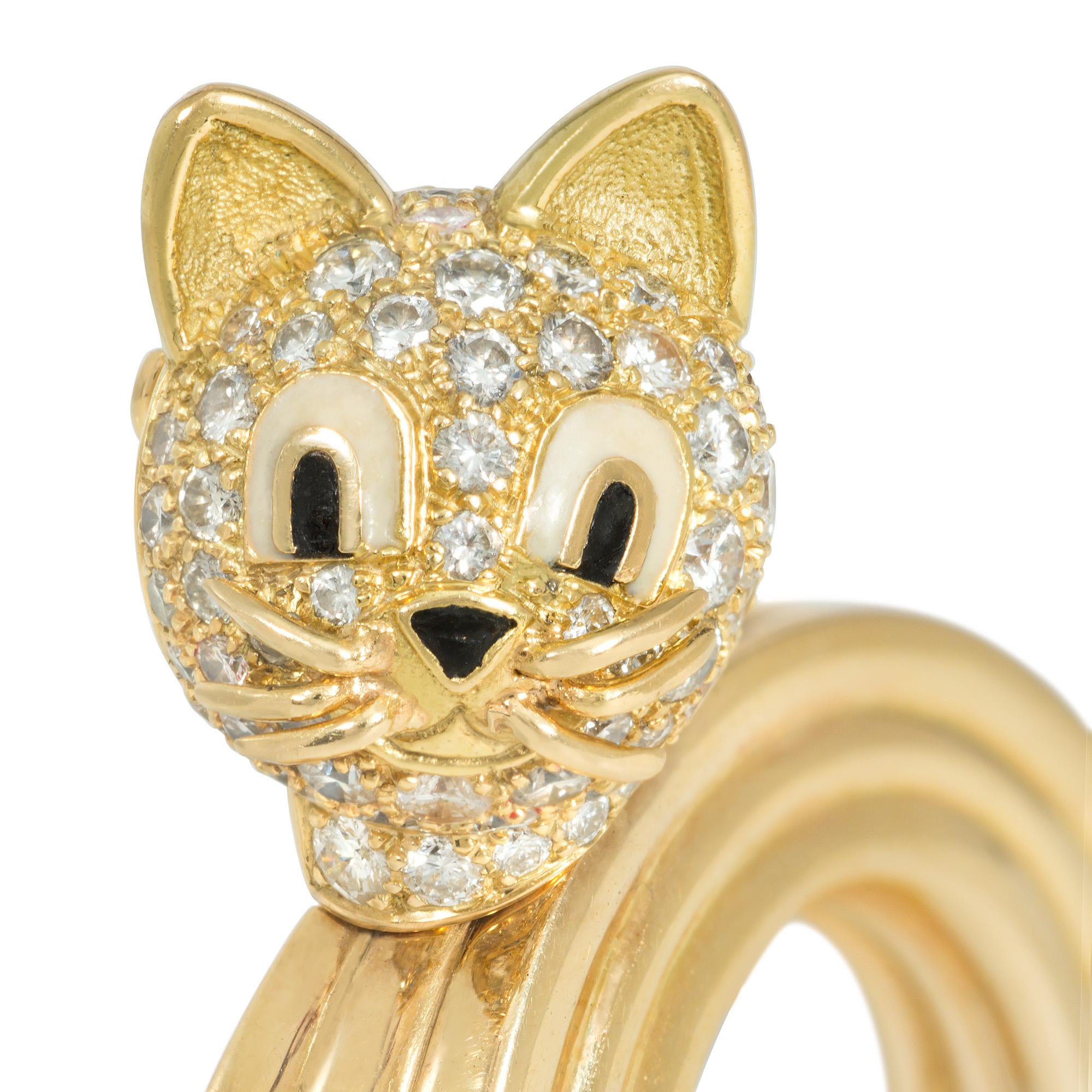 Round Cut Boucheron, France 1960s Gold, Diamond, and Enamel Cat Brooch For Sale