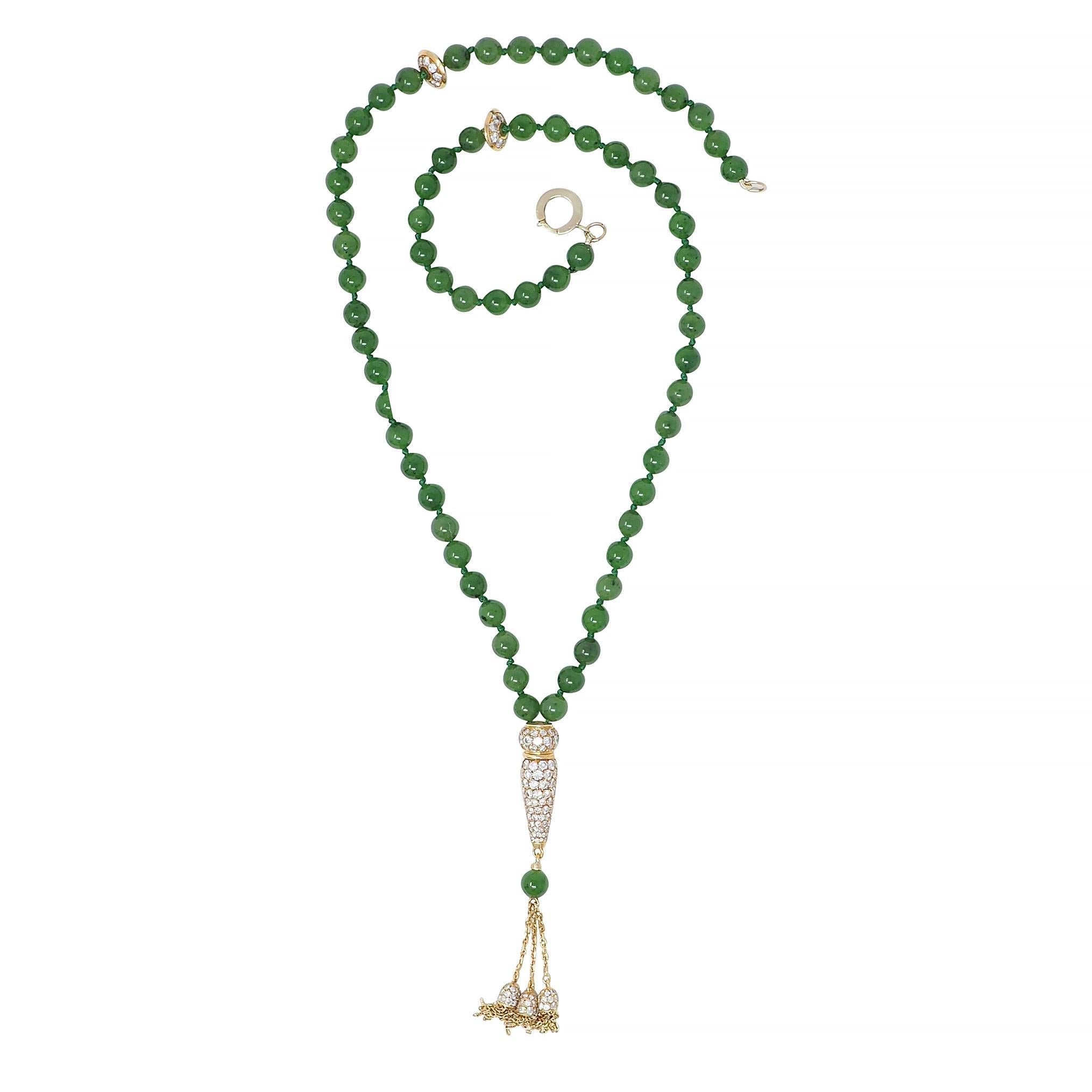 Brilliant Cut Boucheron French 1970's Diamond Jade Bead 18K Gold Vintage Sautoir Necklace For Sale