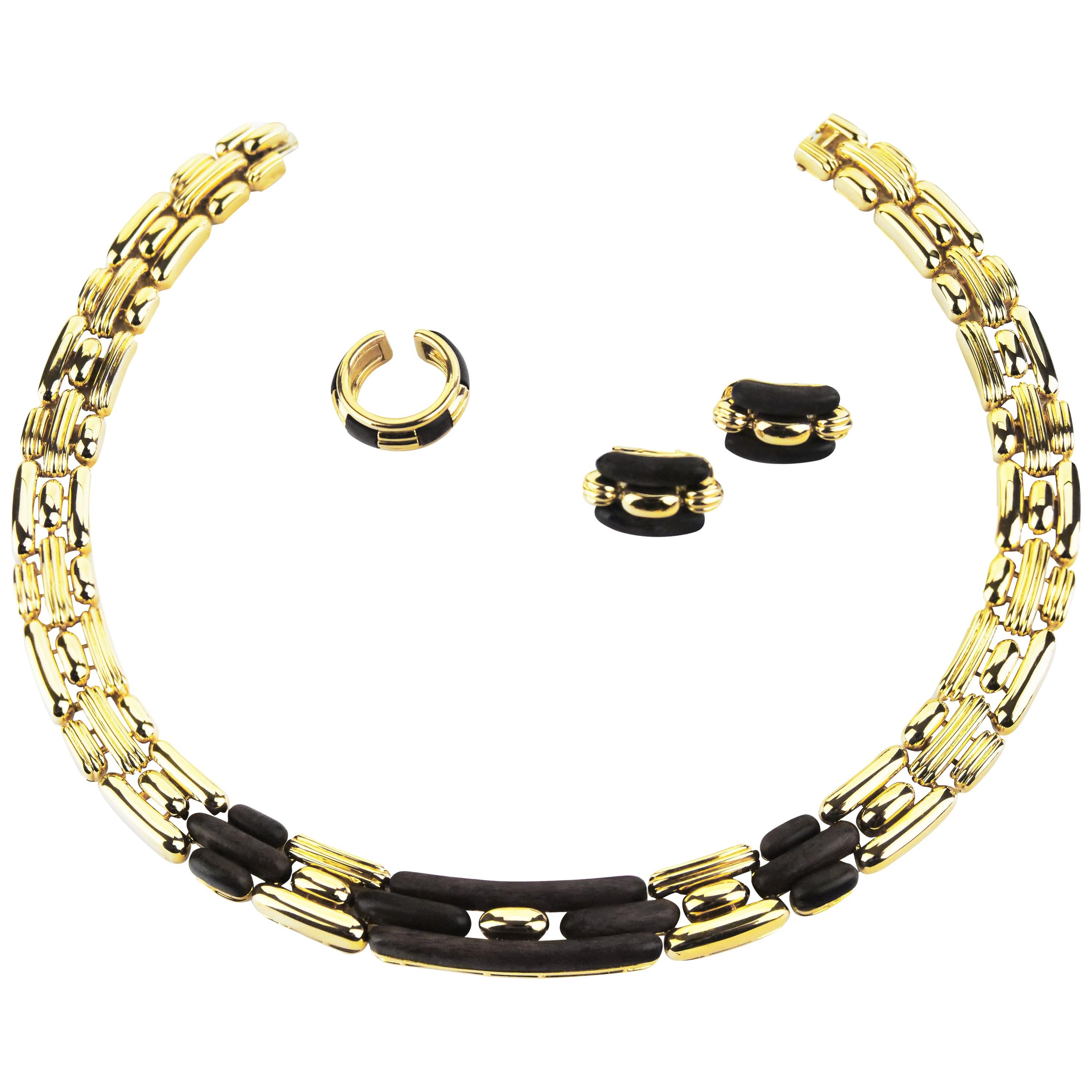 Boucheron French Retro Designer 18 Karat Gold and Wood Set Necklace Earring Ring