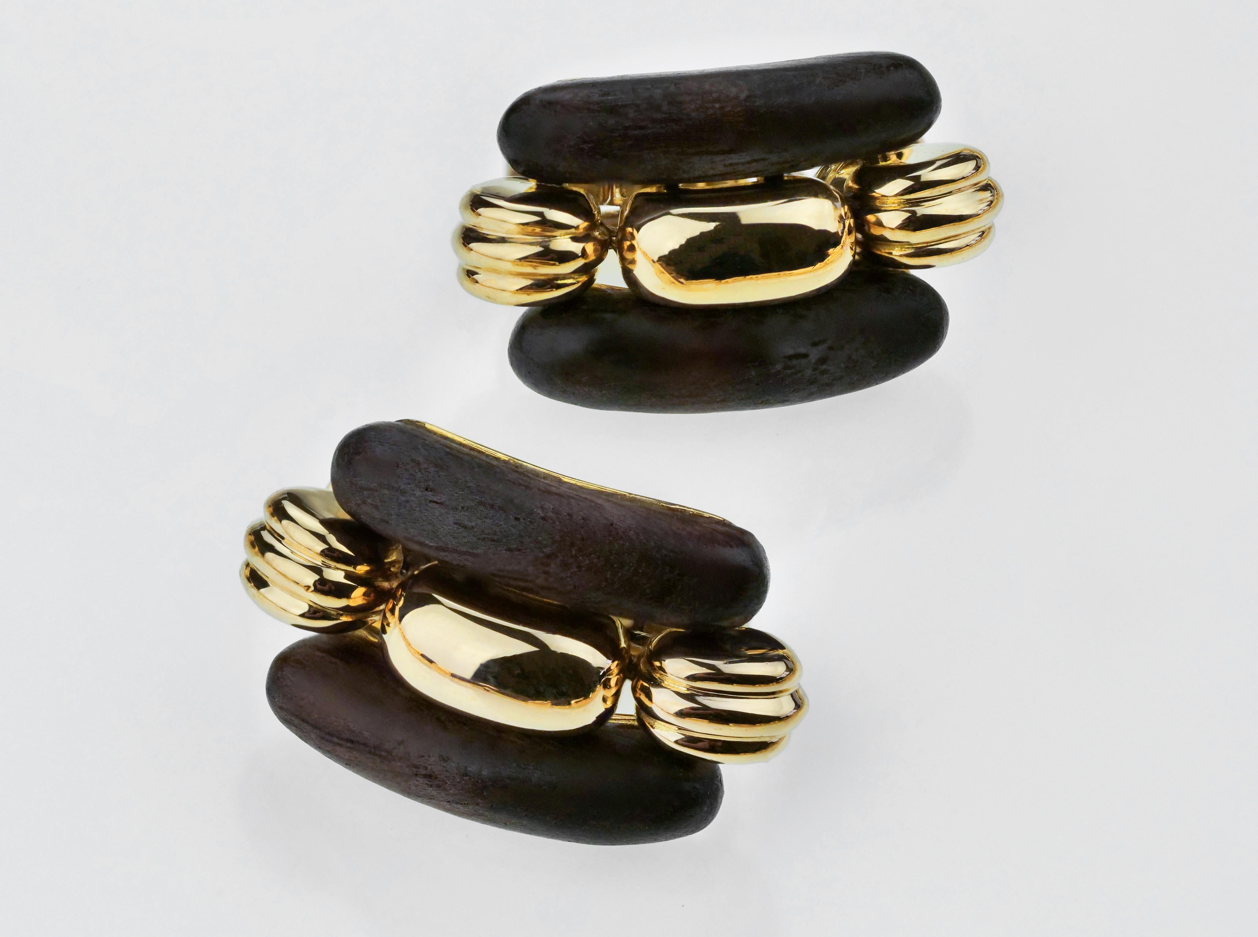 Boucheron French Retro Designer 18 Karat Gold and Wood Set Necklace Earring Ring 6
