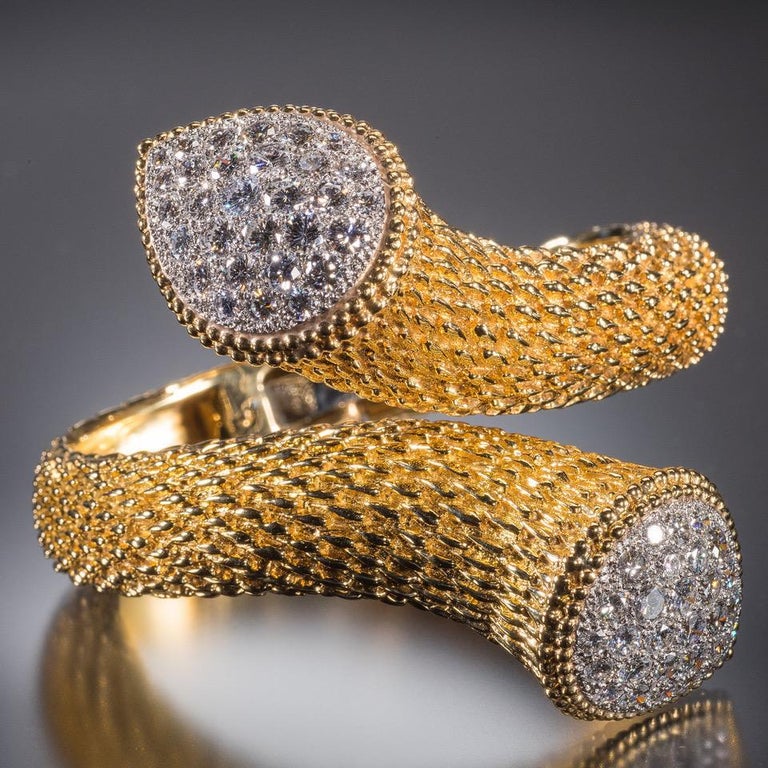 Boucheron Gold Bracelet with Diamond Set Terminals For Sale at 1stdibs