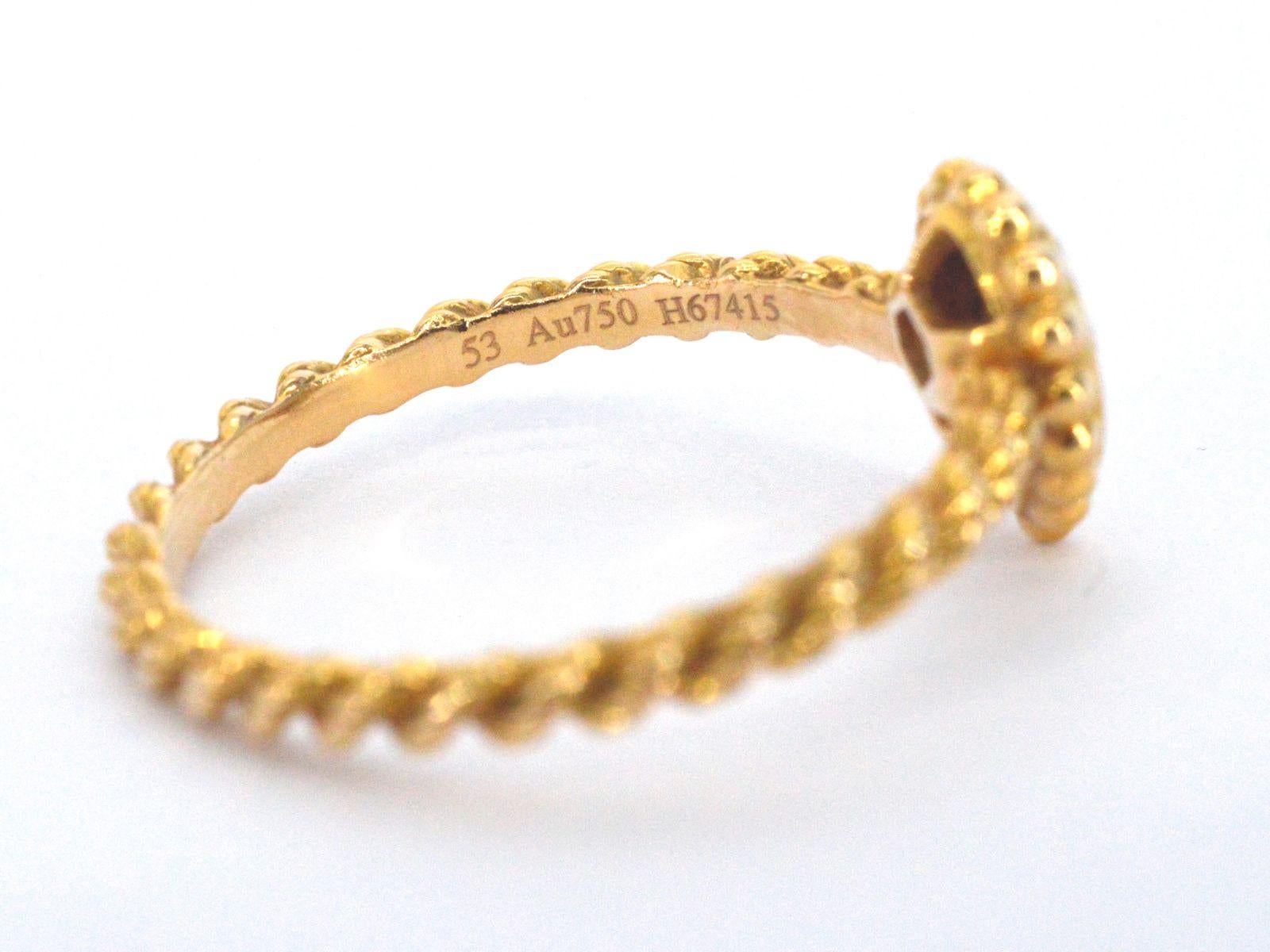 Boucheron - Golden 'Serpent boheme' ring With Diamonds  For Sale 3