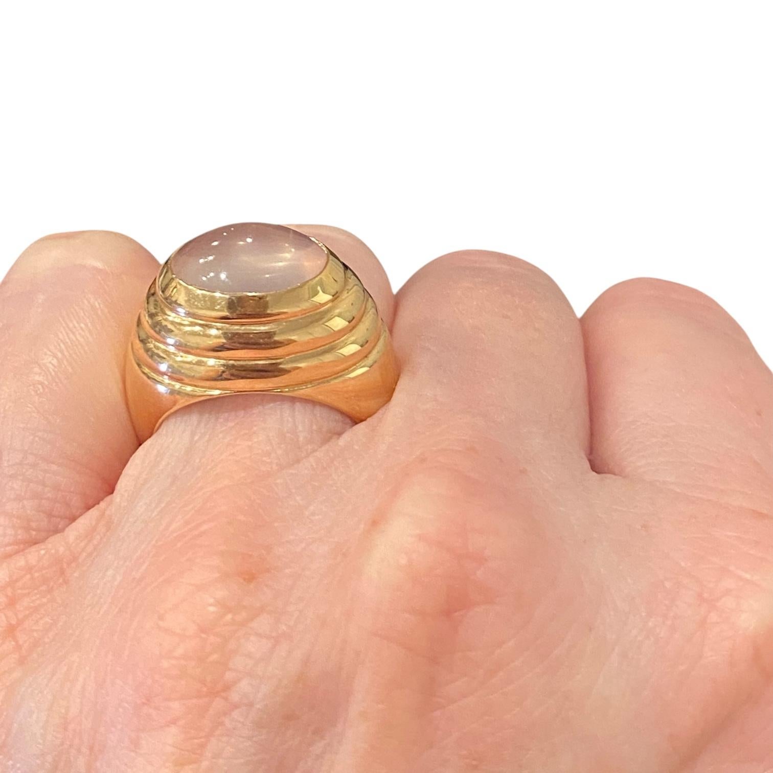 Anello Boucheron Jaipur in oro rosa 18 carati al quarzo rosa in vendita 7