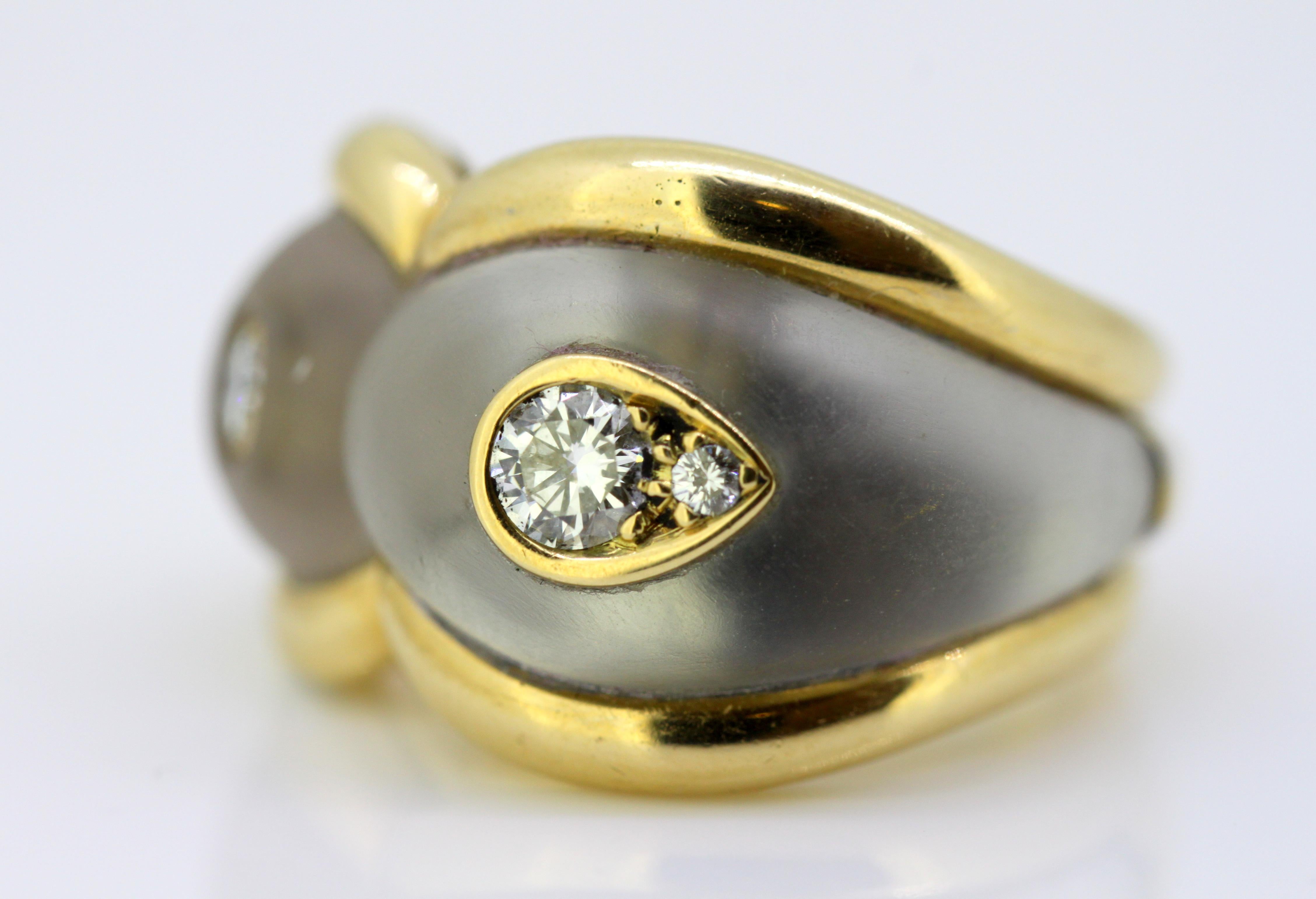 Boucheron Ladies 18 Karat Gold Ring with Diamonds and Quartz 1
