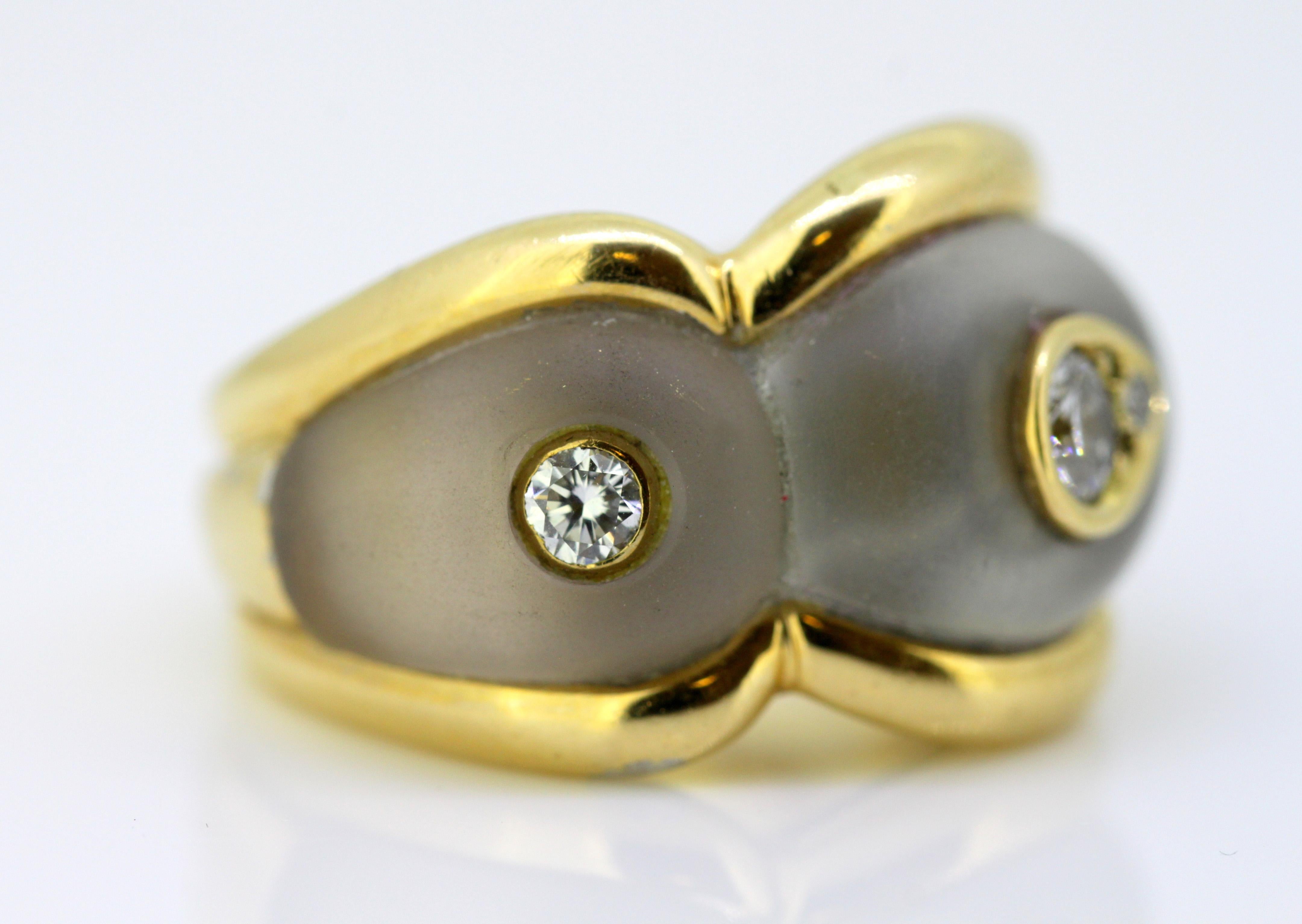 Boucheron Ladies 18 Karat Gold Ring with Diamonds and Quartz 2