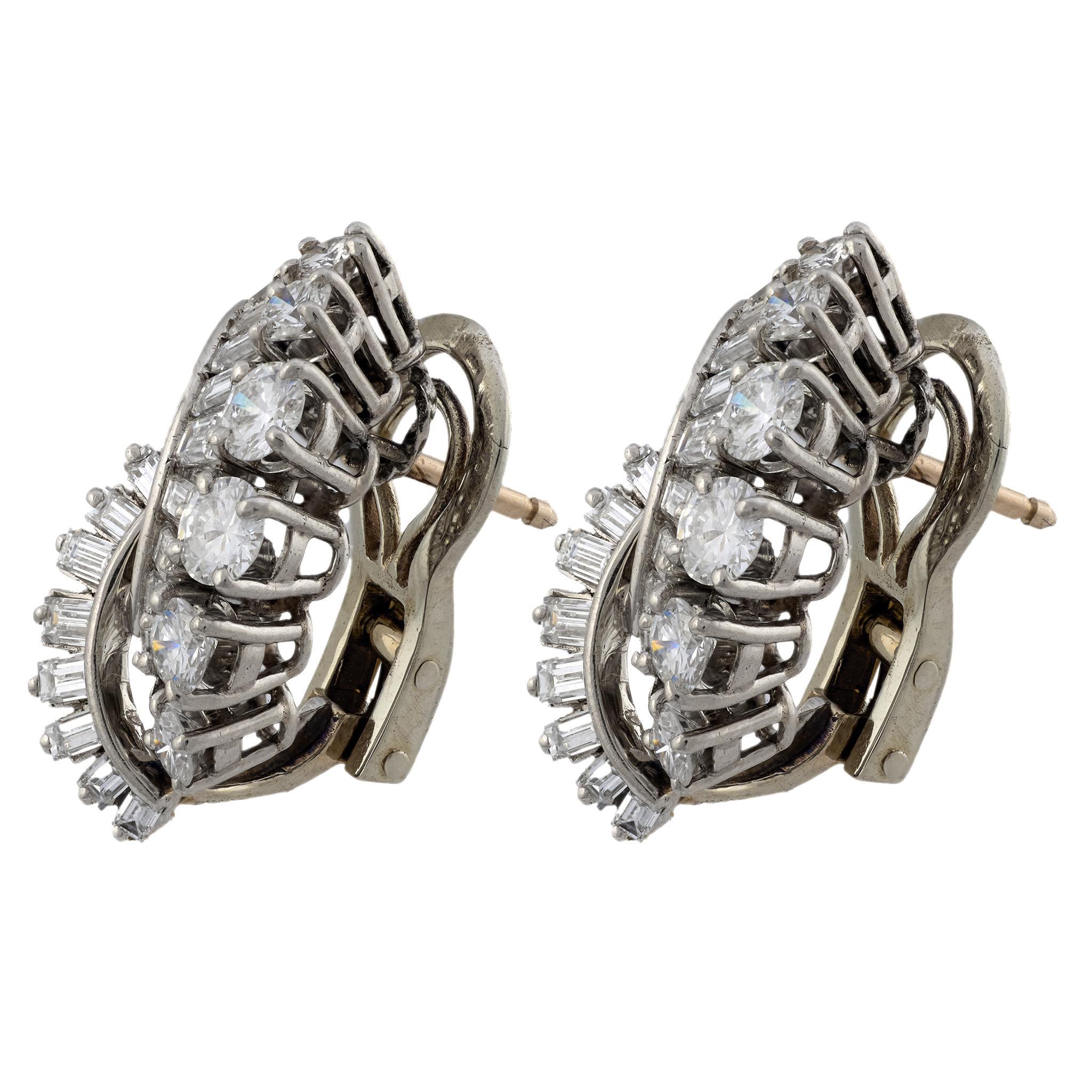 Moderno Orecchini di diamanti in platino Boucheron Mid Century da 4,50 carati in vendita