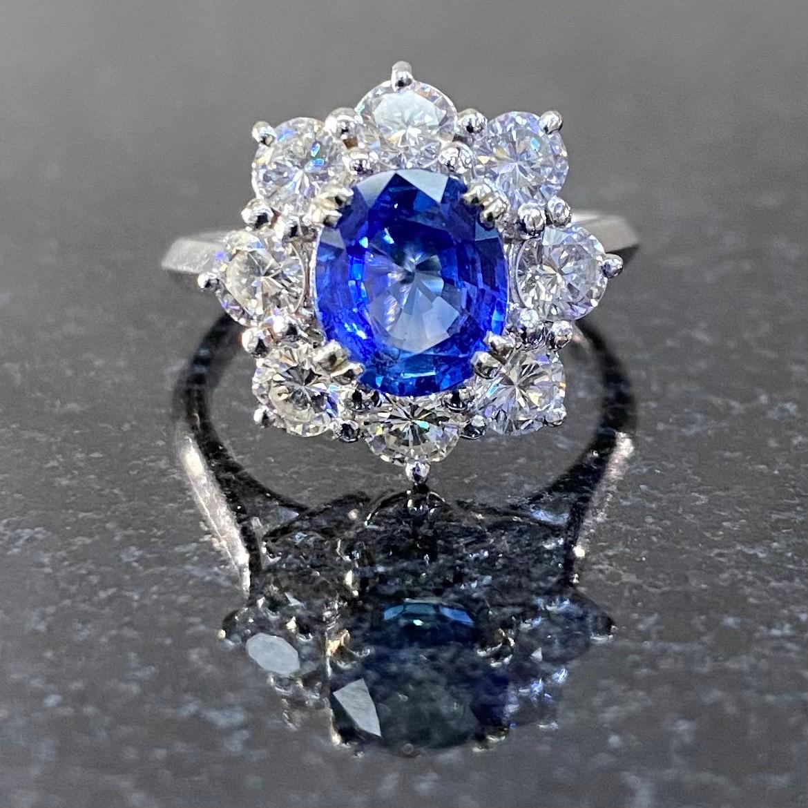 Boucheron Mid-Century Ceylon Sapphire Diamond Cluster Engagement Ring White Gold For Sale 5