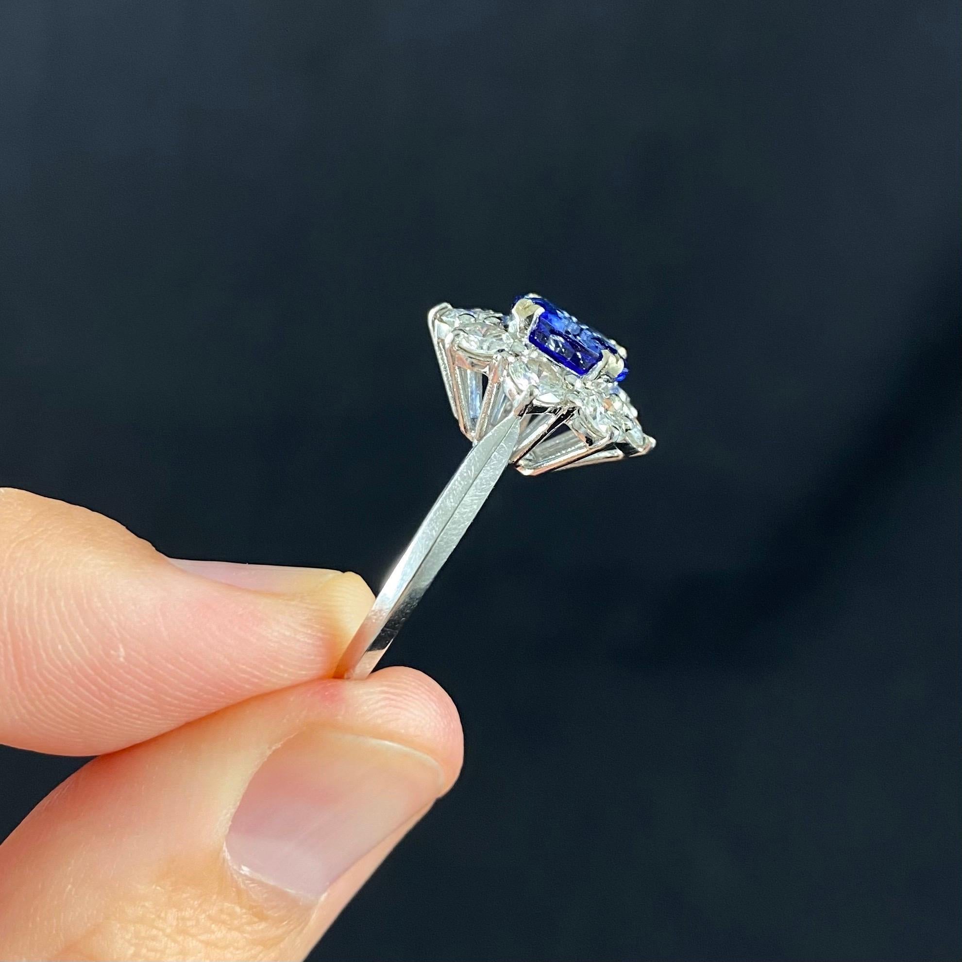 Women's or Men's Boucheron Mid-Century Ceylon Sapphire Diamond Cluster Engagement Ring White Gold For Sale