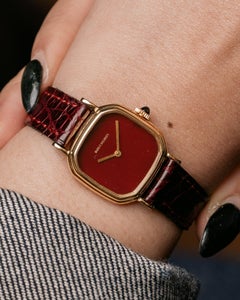 Boucheron Mini Rouge Lacquered dial 18k Yellow Gold stepped case 1970s