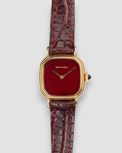 Boucheron Mini Rouge Lacquered dial 18k Yellow Gold stepped case 1970s